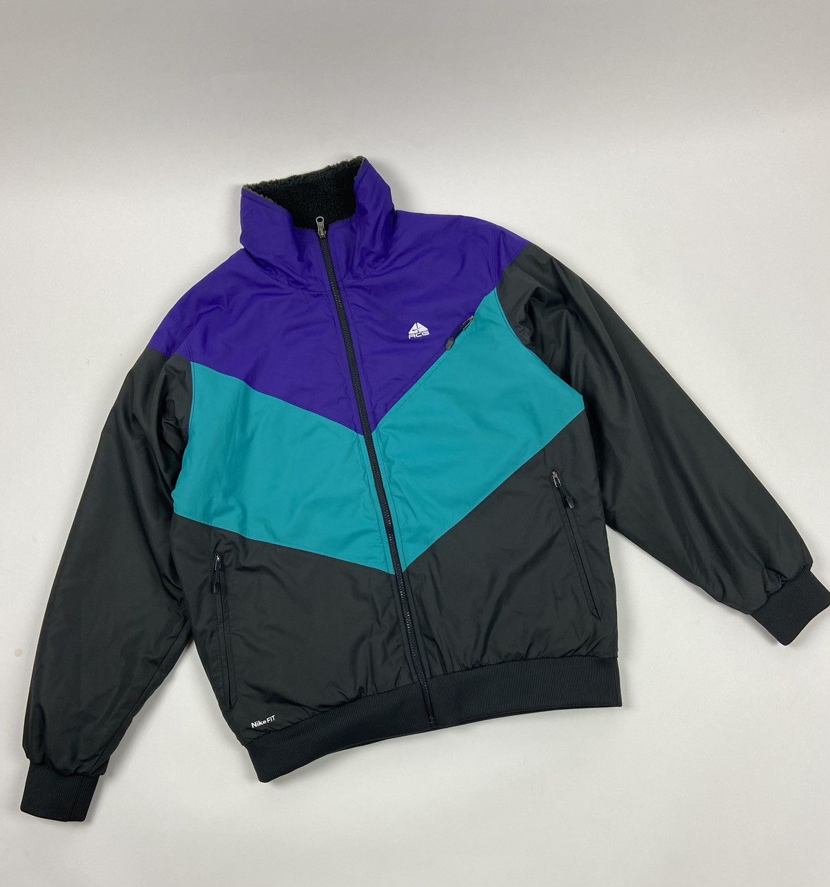 Nike ACG Vintage Nike ACG Reversible Sherpa Jacket Size US M / EU 48-50 / 2 - 9 Thumbnail