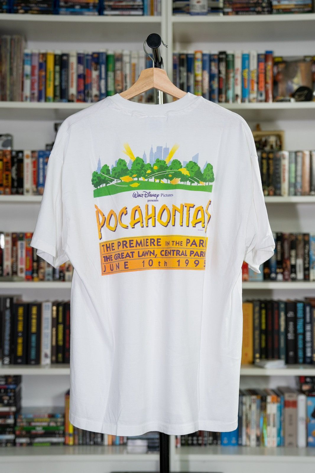 Disney Vintage Disney Pocahontas Promo T-shirt 1995 Size US XL / EU 56 / 4 - 2 Thumbnail