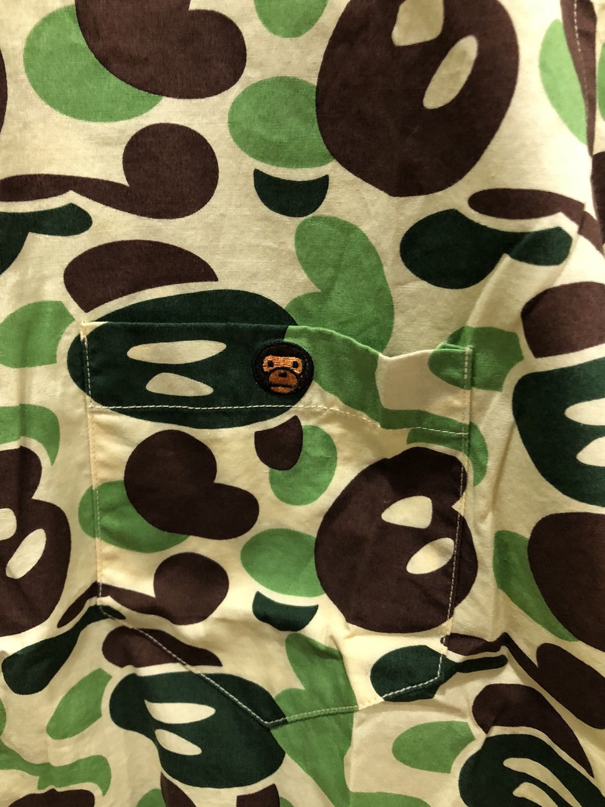 Bape SS06 Baby Milo Camo Button Up Shirt Size US S / EU 44-46 / 1 - 7 Thumbnail
