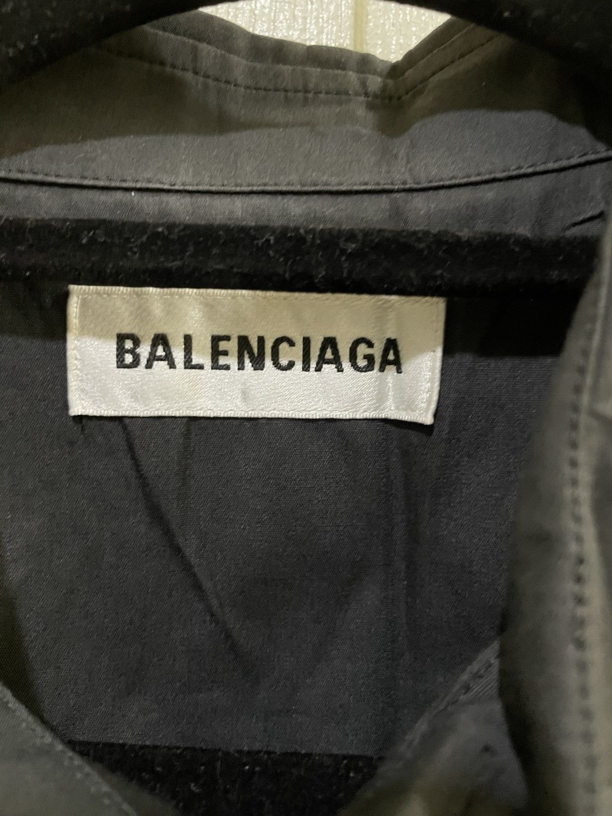 Balenciaga Balenciaga Summer 20 Pleated Button Up Size US M / EU 48-50 / 2 - 6 Thumbnail