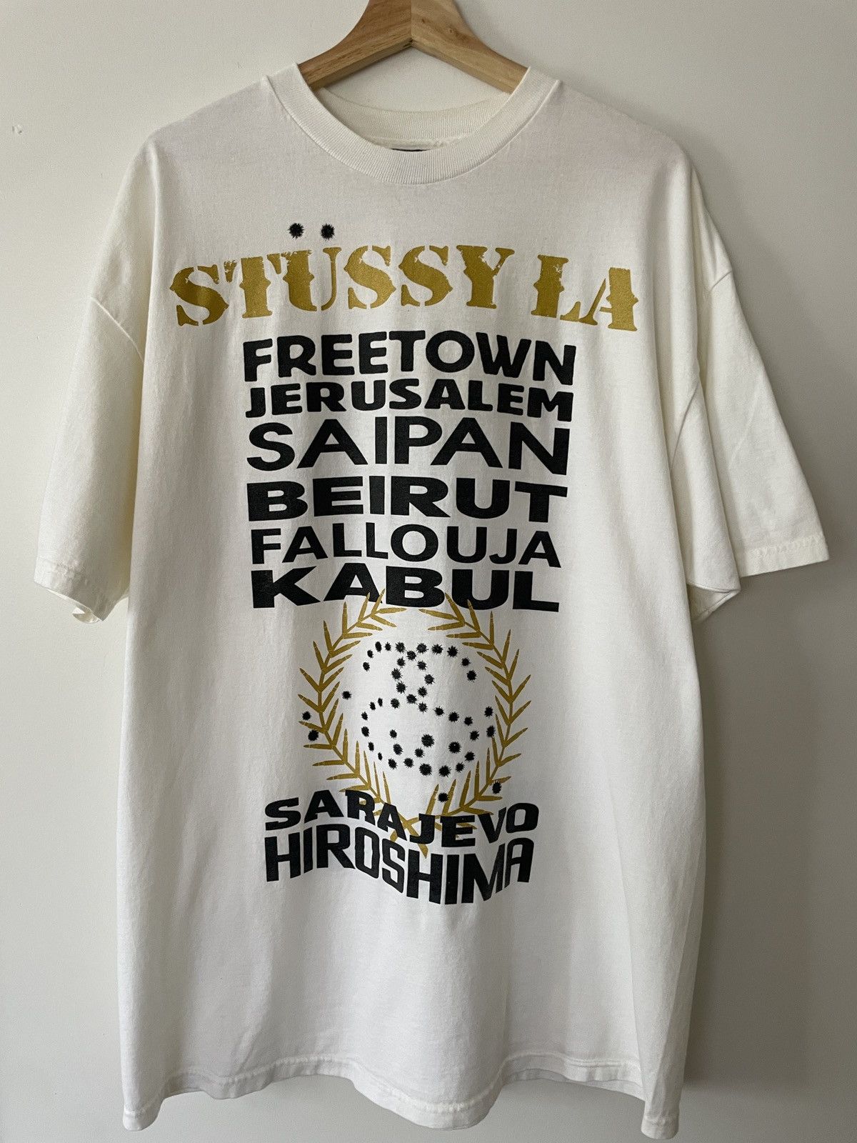 Vintage Stüssy Rogue Status World Tour Tee