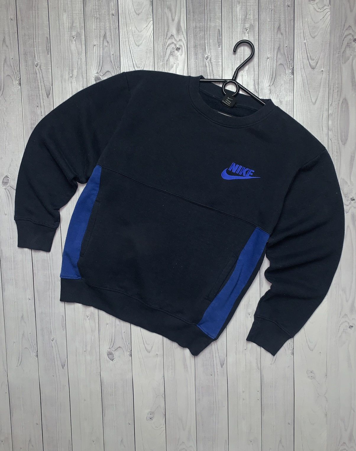 Nike × Vintage Vintage Nike sweatshirt size M logo Size US M / EU 48-50 / 2 - 1 Thumbnail