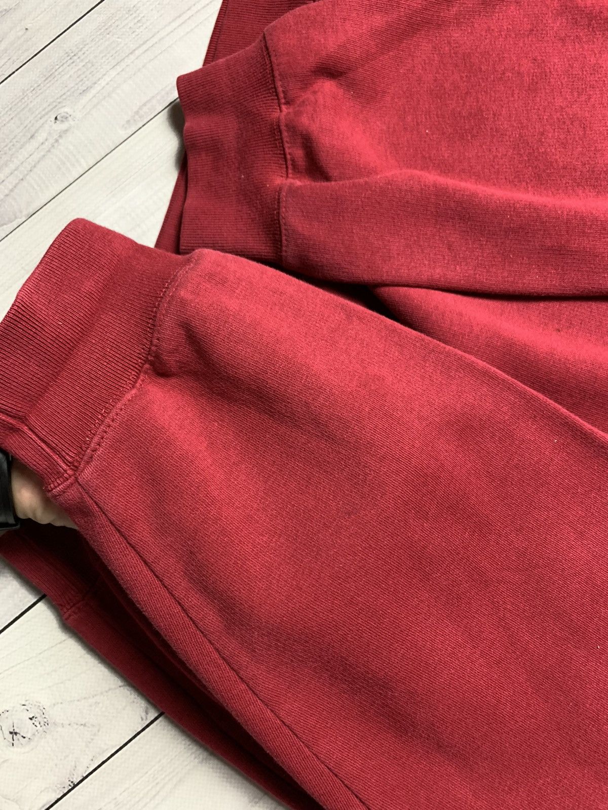 Nike × Vintage Vintage Nike sweatshirt size Xl red logo swoosh Size US XL / EU 56 / 4 - 5 Thumbnail