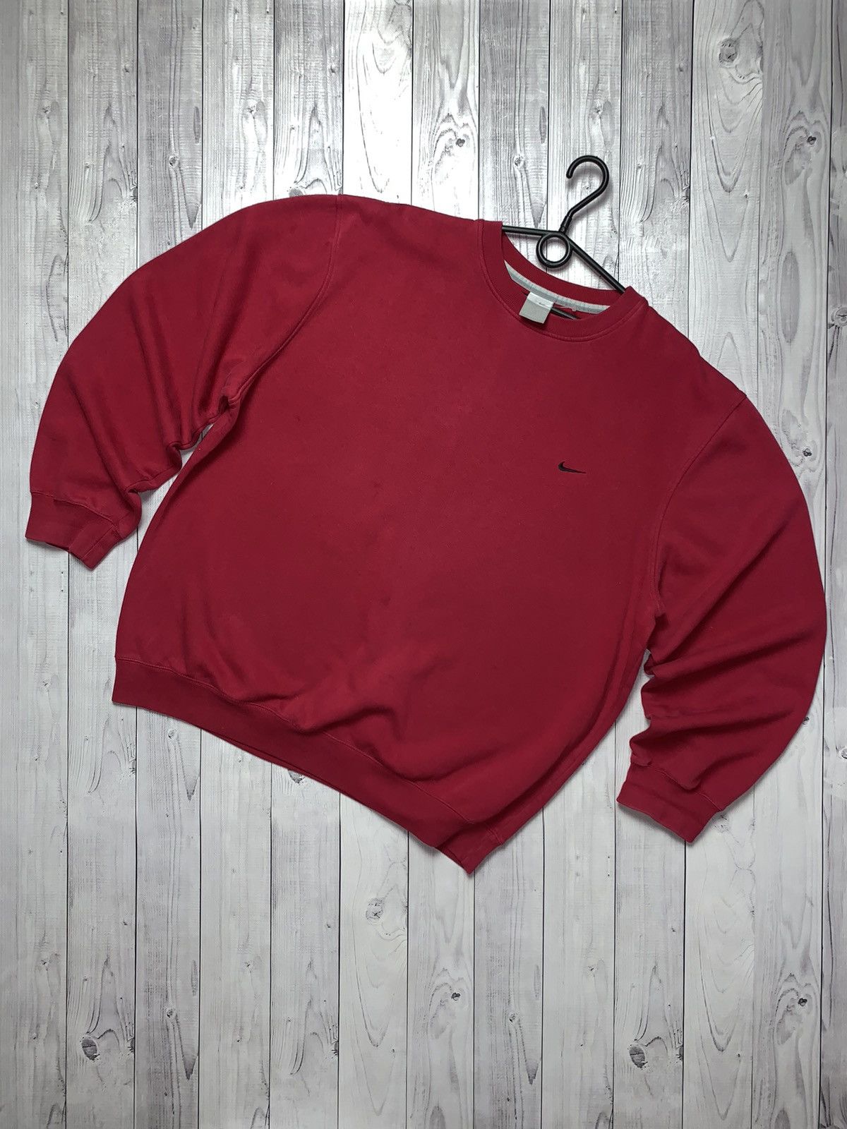 Nike × Vintage Vintage Nike sweatshirt size Xl red logo swoosh Size US XL / EU 56 / 4 - 1 Thumbnail