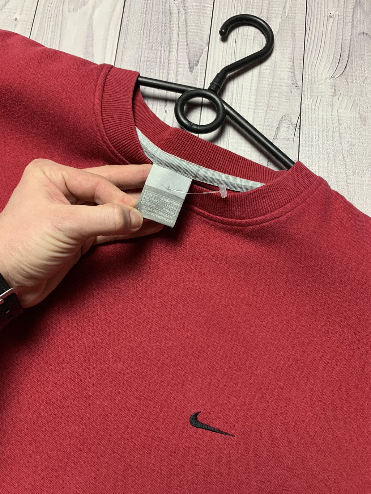Nike × Vintage Vintage Nike sweatshirt size Xl red logo swoosh Size US XL / EU 56 / 4 - 2 Thumbnail