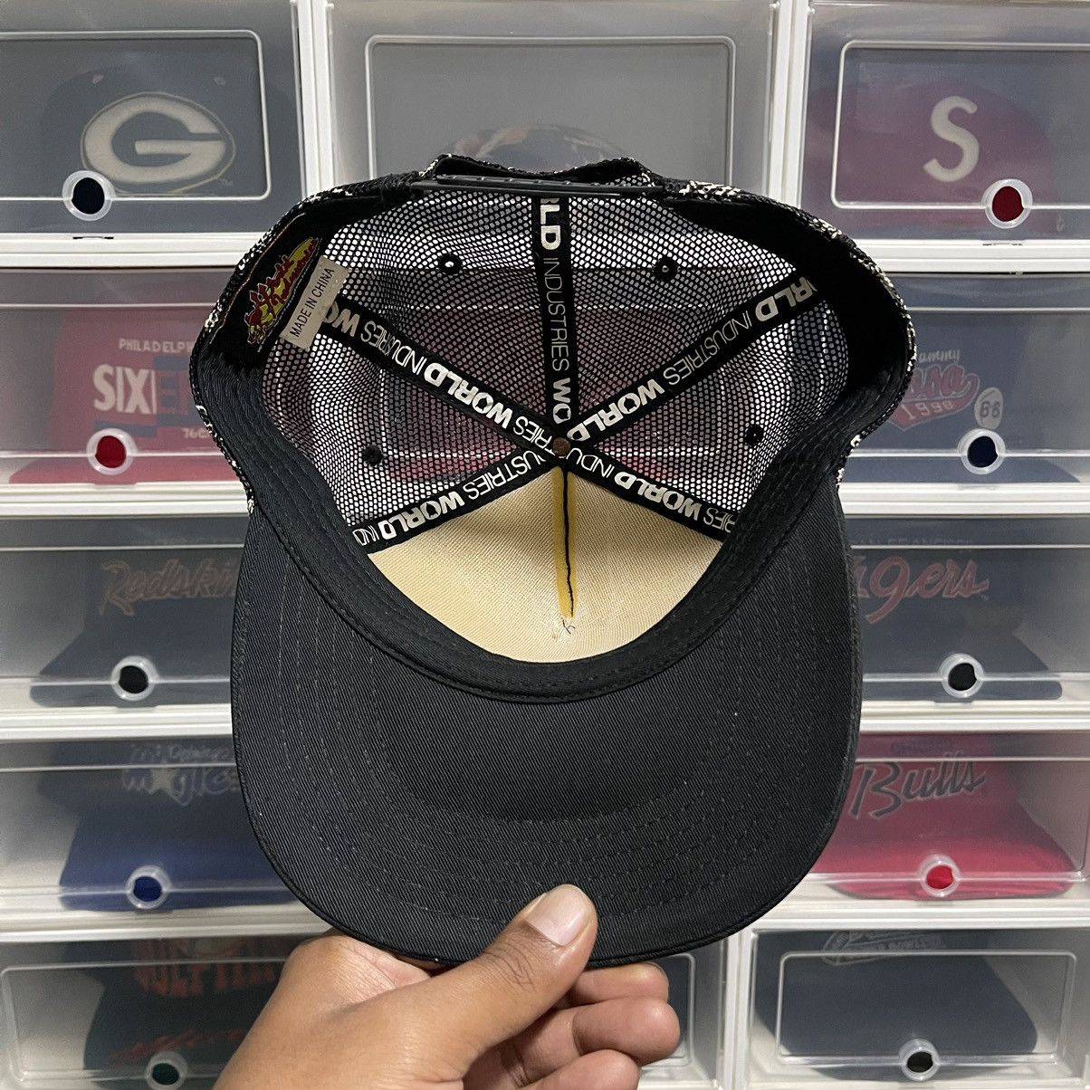 Shorty's Skateboards 🔥U CANT SEE EVERYDAY🔥vintage world industries trucker hat Size ONE SIZE - 5 Thumbnail