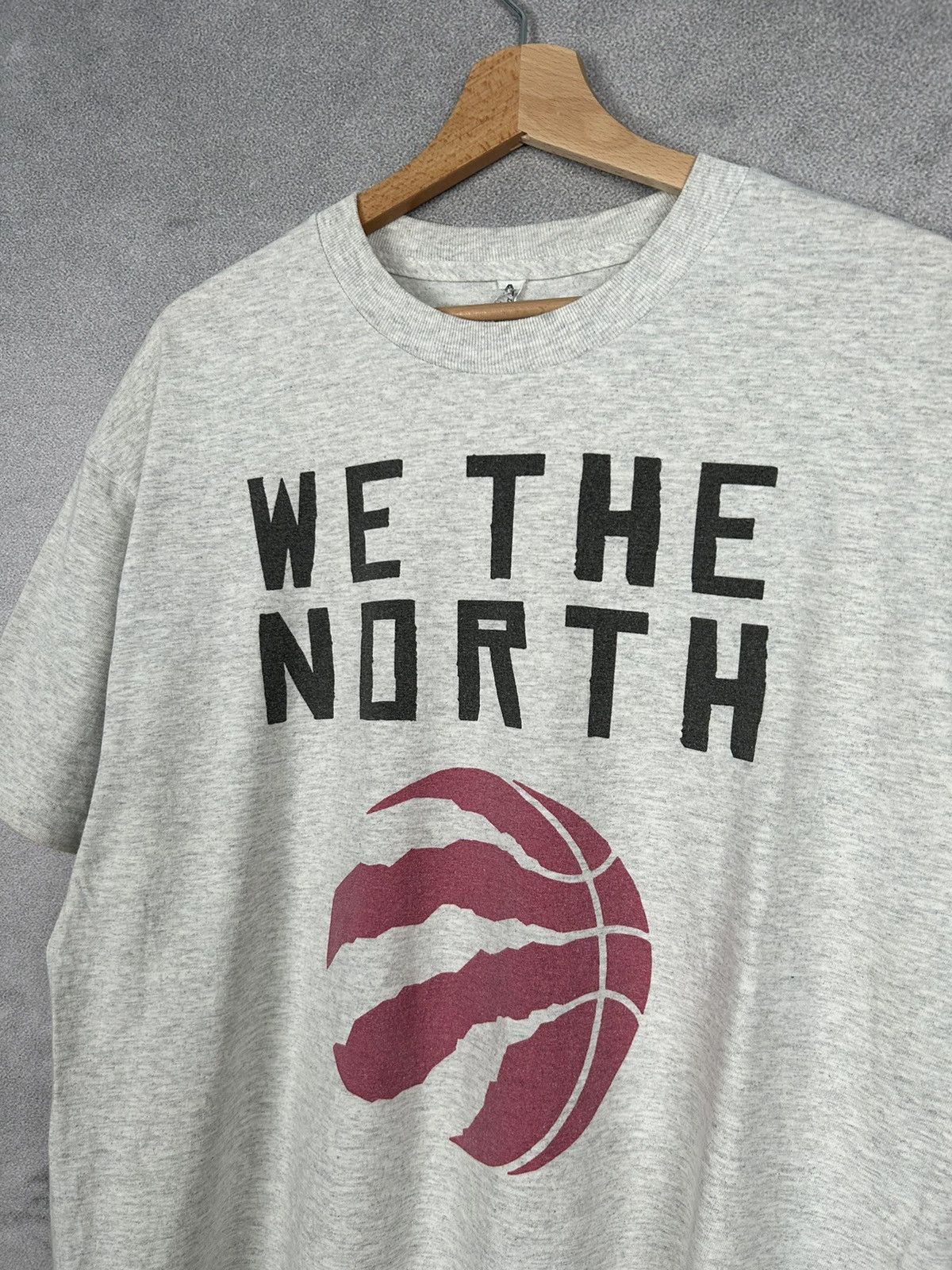 Vintage Vintage We The North NBA Graphic Tee Streetwear Size US L / EU 52-54 / 3 - 3 Thumbnail