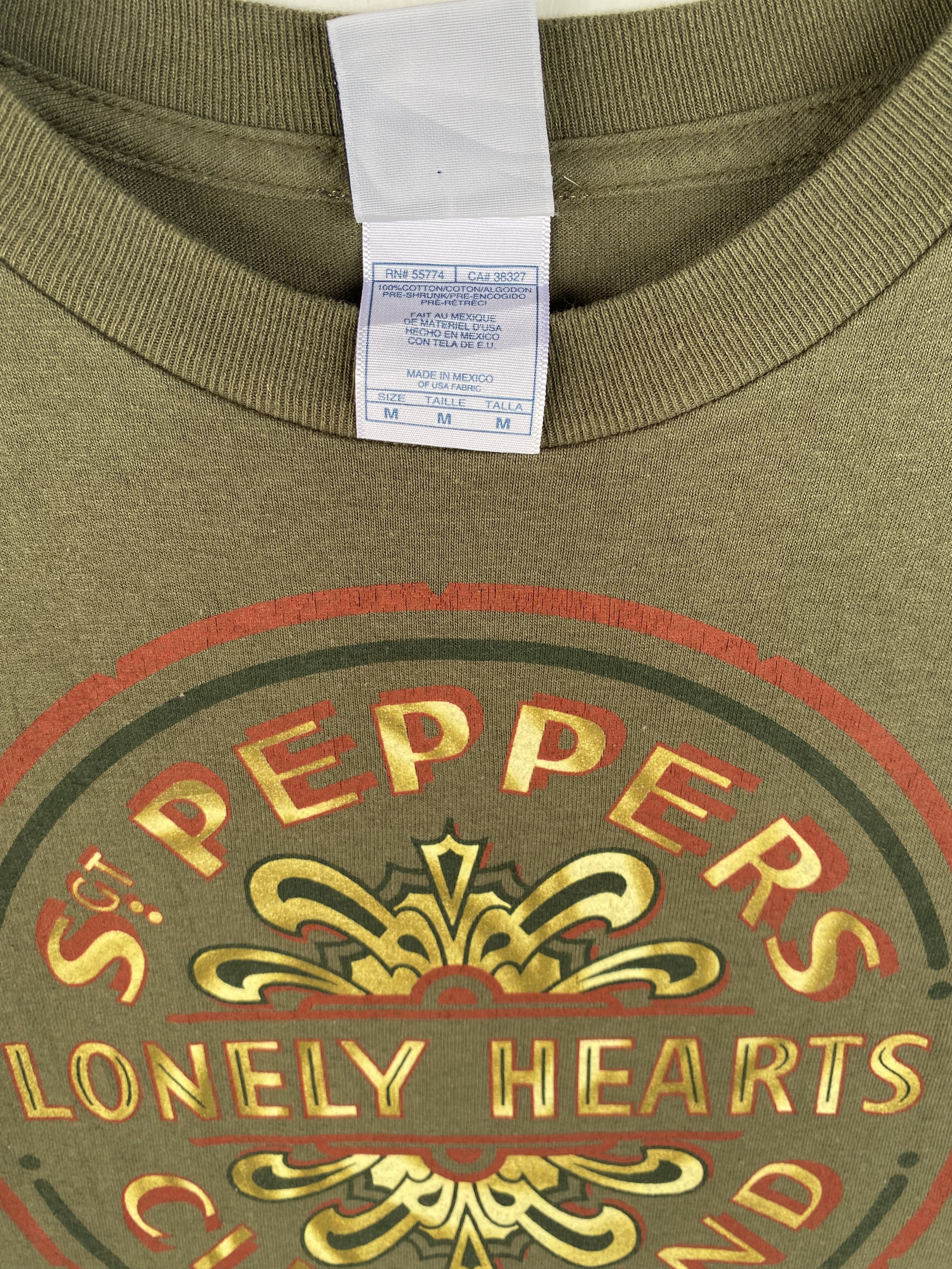 Band Tees 💥VINTAGE THE BEATLES Sgt. Pepper's Lonely Hearts Club shirt Size US M / EU 48-50 / 2 - 4 Thumbnail