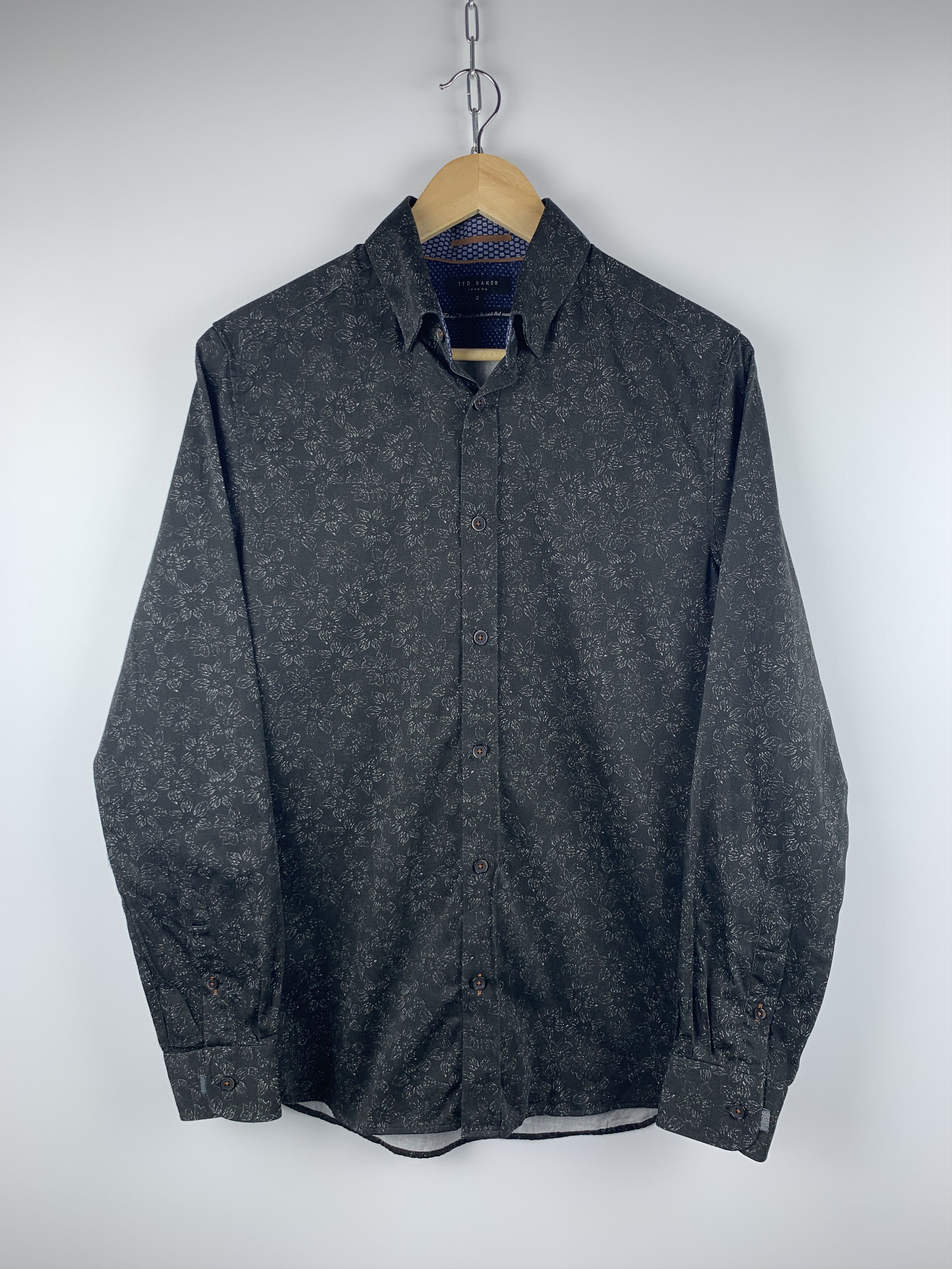 Ted Baker Ted Baker Floral Long Sleeve Shirt Button Down Size US S / EU 44-46 / 1 - 4 Thumbnail
