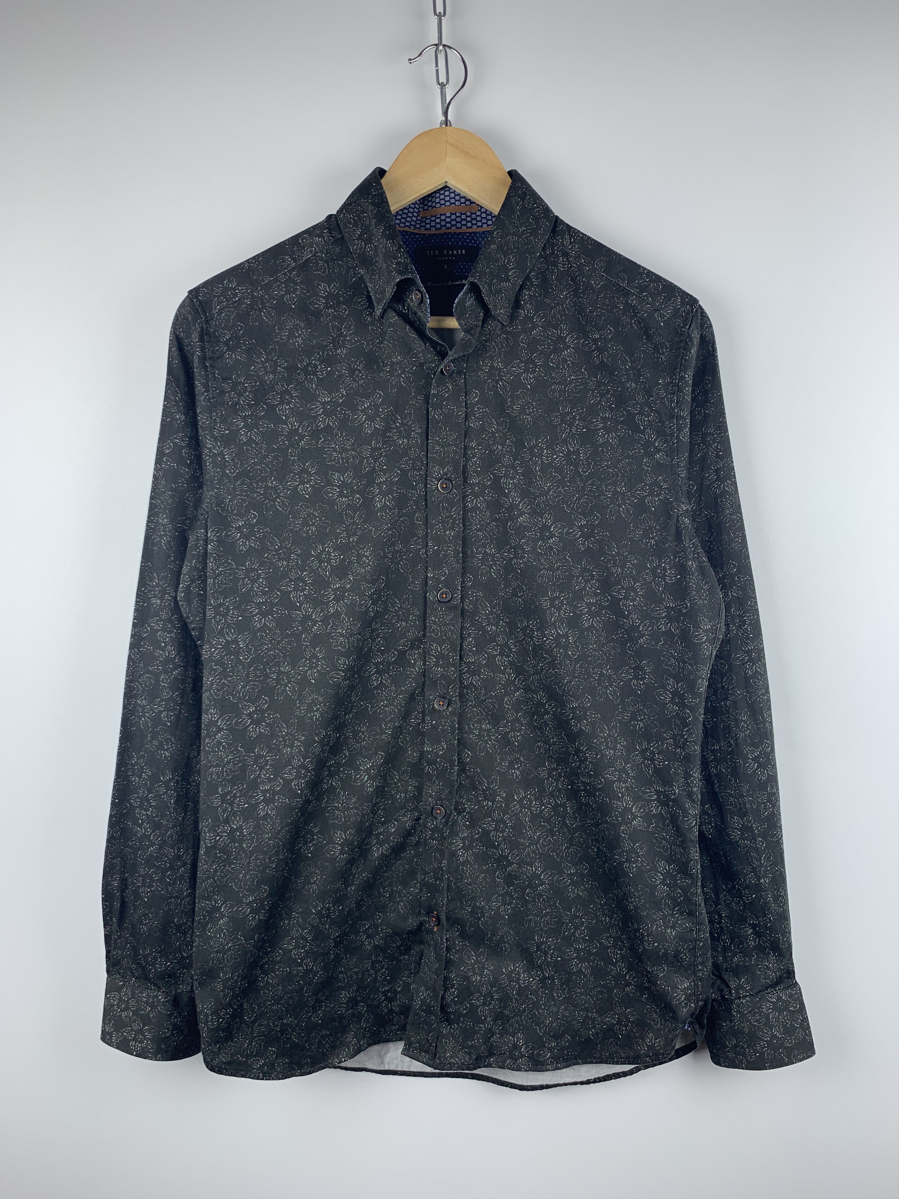 Ted Baker Ted Baker Floral Long Sleeve Shirt Button Down Size US S / EU 44-46 / 1 - 2 Thumbnail