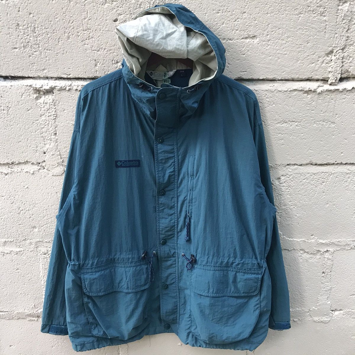 Columbia Vintage Columbia Sportswear Windbreaker Hoodie ZipUp Jacket Size US L / EU 52-54 / 3 - 1 Thumbnail