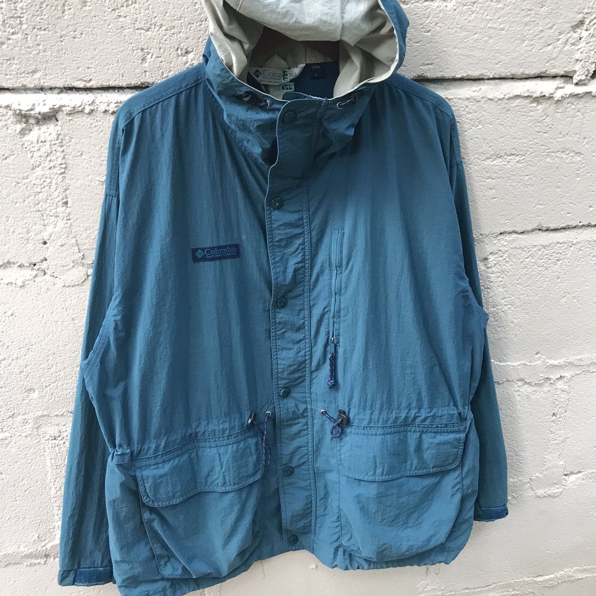 Columbia Vintage Columbia Sportswear Windbreaker Hoodie ZipUp Jacket Size US L / EU 52-54 / 3 - 2 Thumbnail