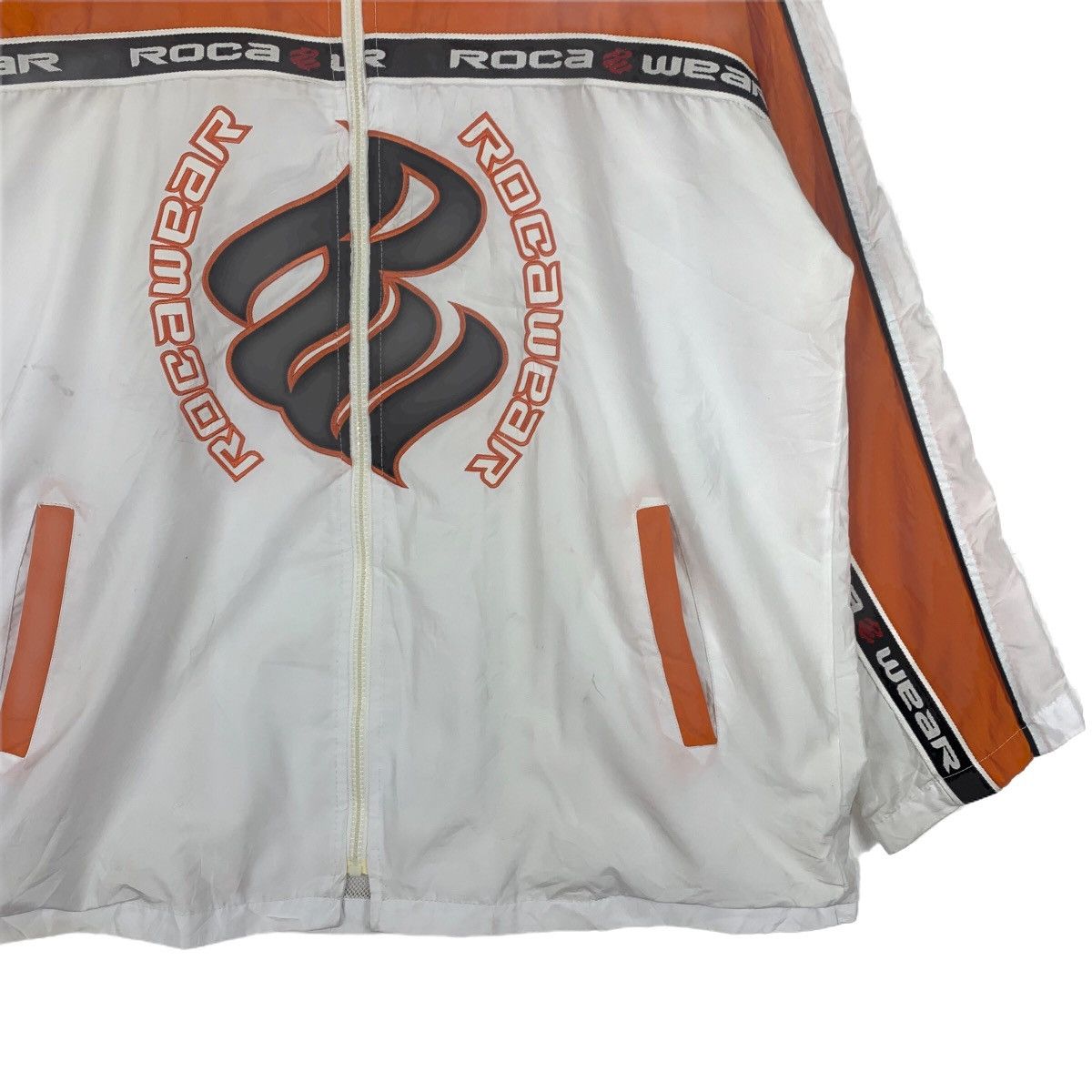 Rocawear Rocawear Embroidery Logo Windbreaker Zipper Jacket Size US L / EU 52-54 / 3 - 3 Thumbnail