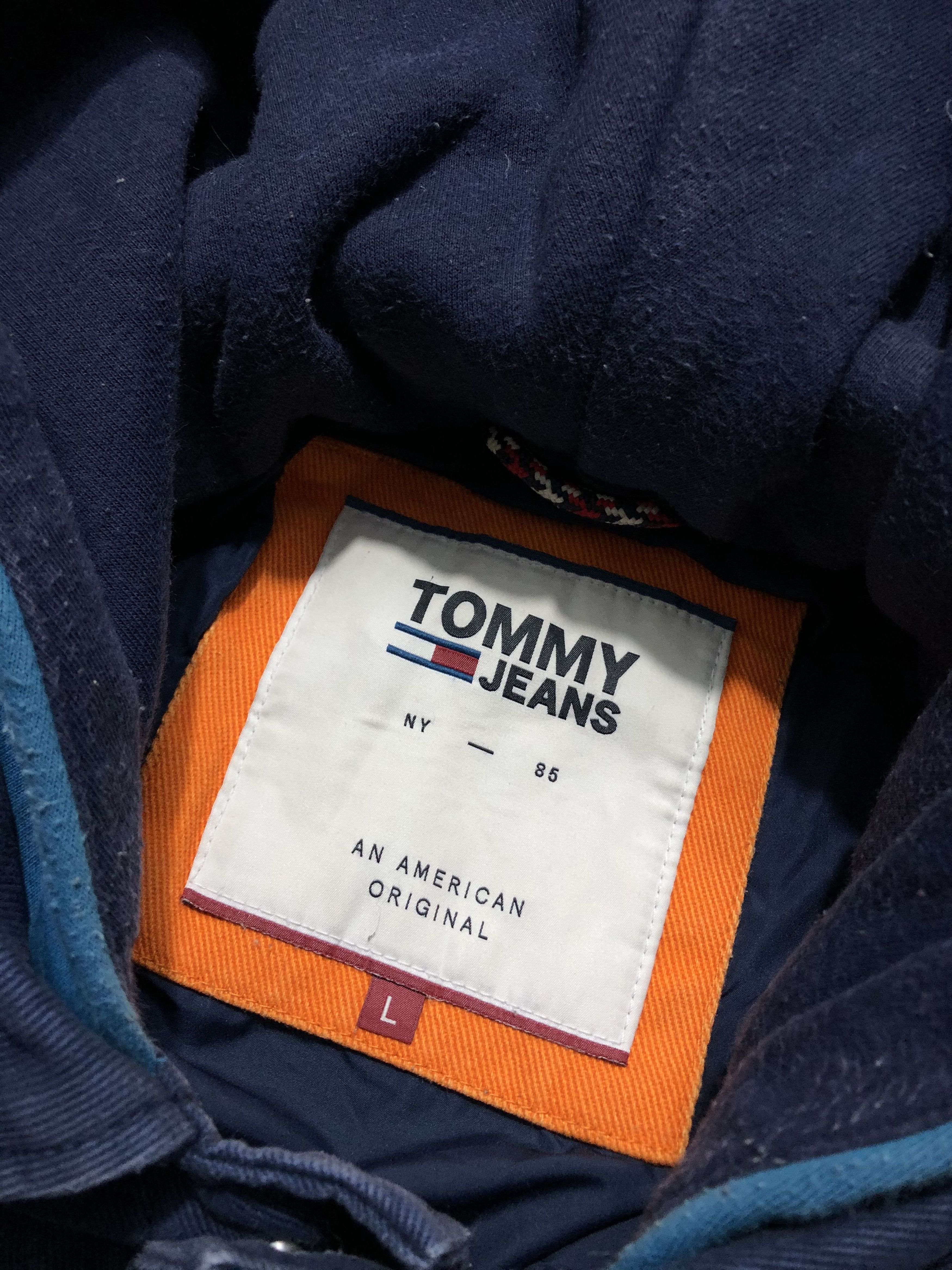 Tommy Hilfiger Tommy Hilfiger Vintage Denim Jacket Size US XL / EU 56 / 4 - 5 Thumbnail