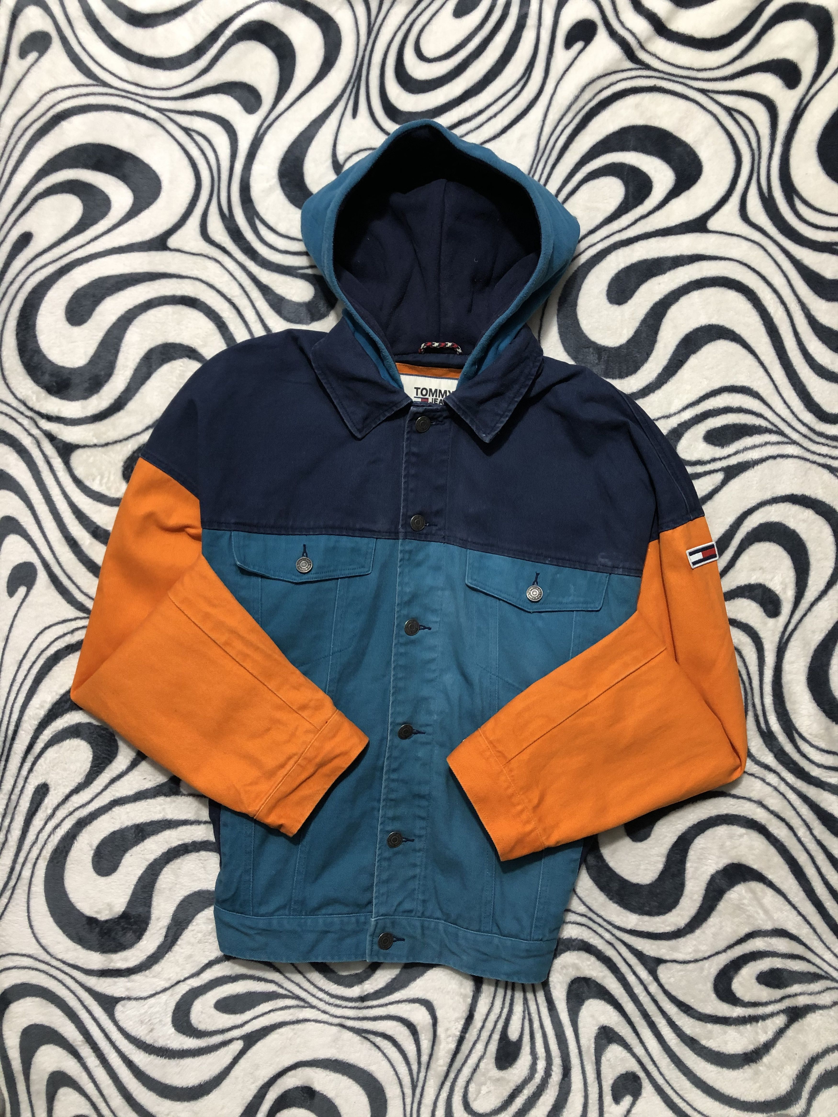 Tommy Hilfiger Tommy Hilfiger Vintage Denim Jacket Size US XL / EU 56 / 4 - 1 Thumbnail