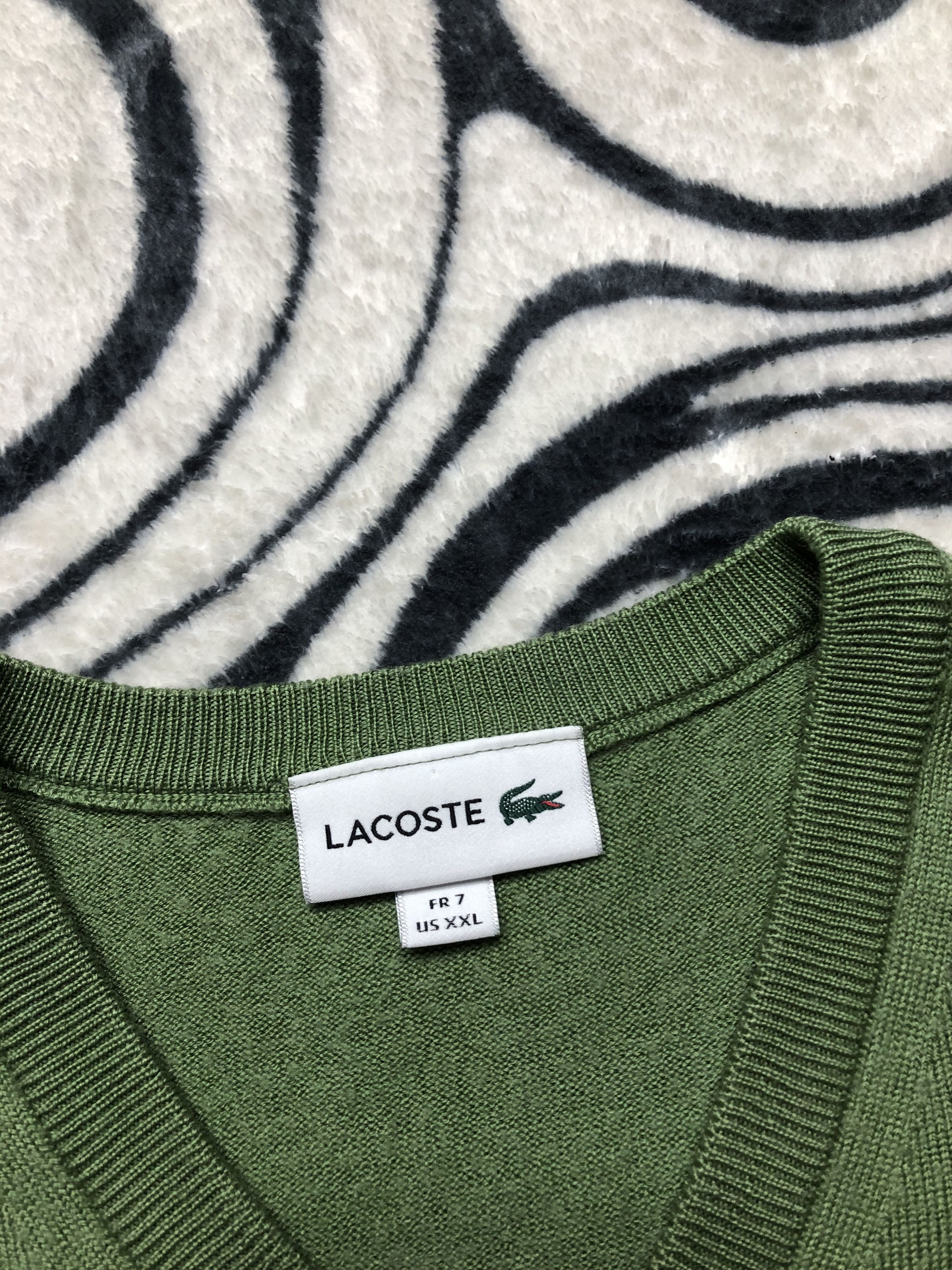 Lacoste × Vintage Lacoste Vintage Mens V-neck Sweater Size US XL / EU 56 / 4 - 4 Thumbnail