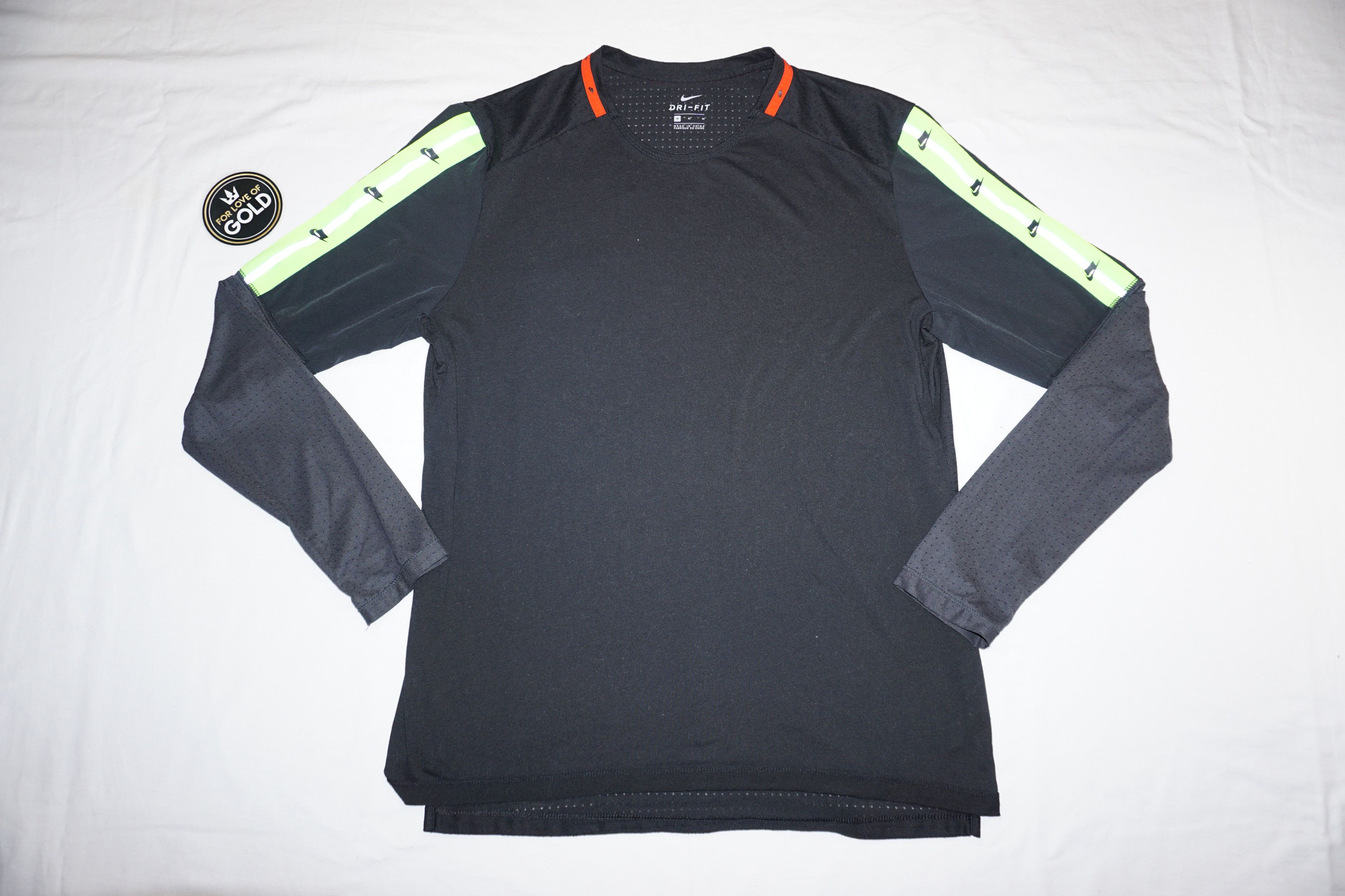 Nike Nike Dri Fit long sleeve 3M reflector longsleeve shirt Size US M / EU 48-50 / 2 - 3 Thumbnail