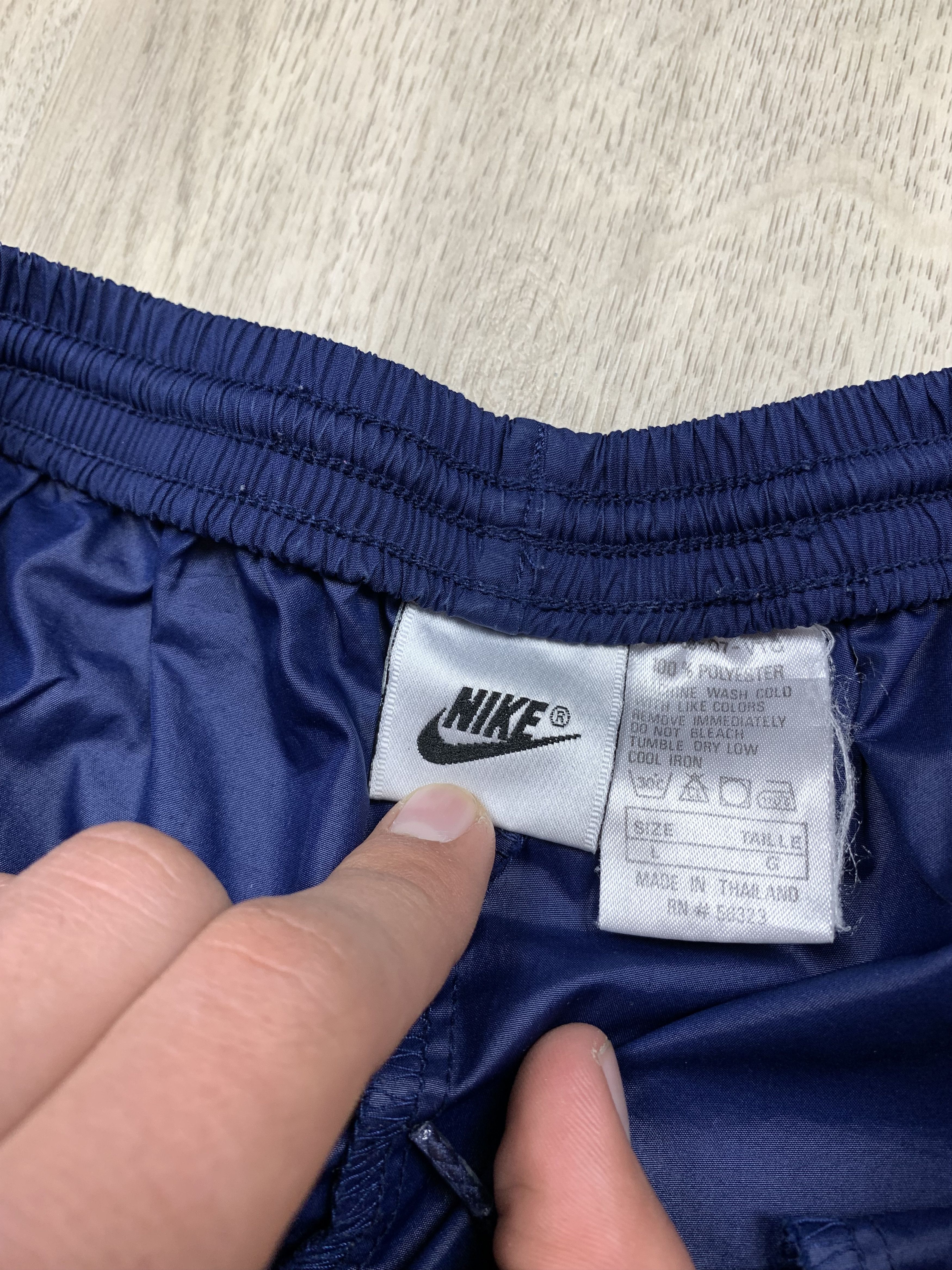 Nike Nike Vintage Mens Nylon Track Pants Y2K Drill style Size US 34 / EU 50 - 7 Thumbnail