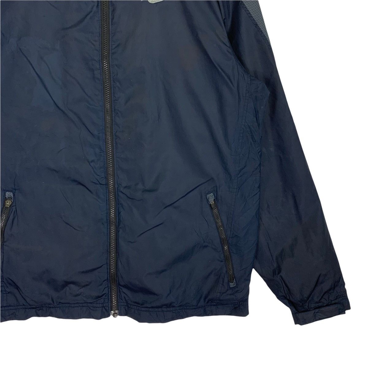 Nike Vintage 90s Nike Swoosh Windbreaker Light Jacket Size US L / EU 52-54 / 3 - 3 Thumbnail
