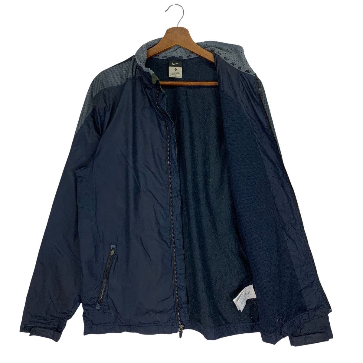 Nike Vintage 90s Nike Swoosh Windbreaker Light Jacket Size US L / EU 52-54 / 3 - 4 Thumbnail