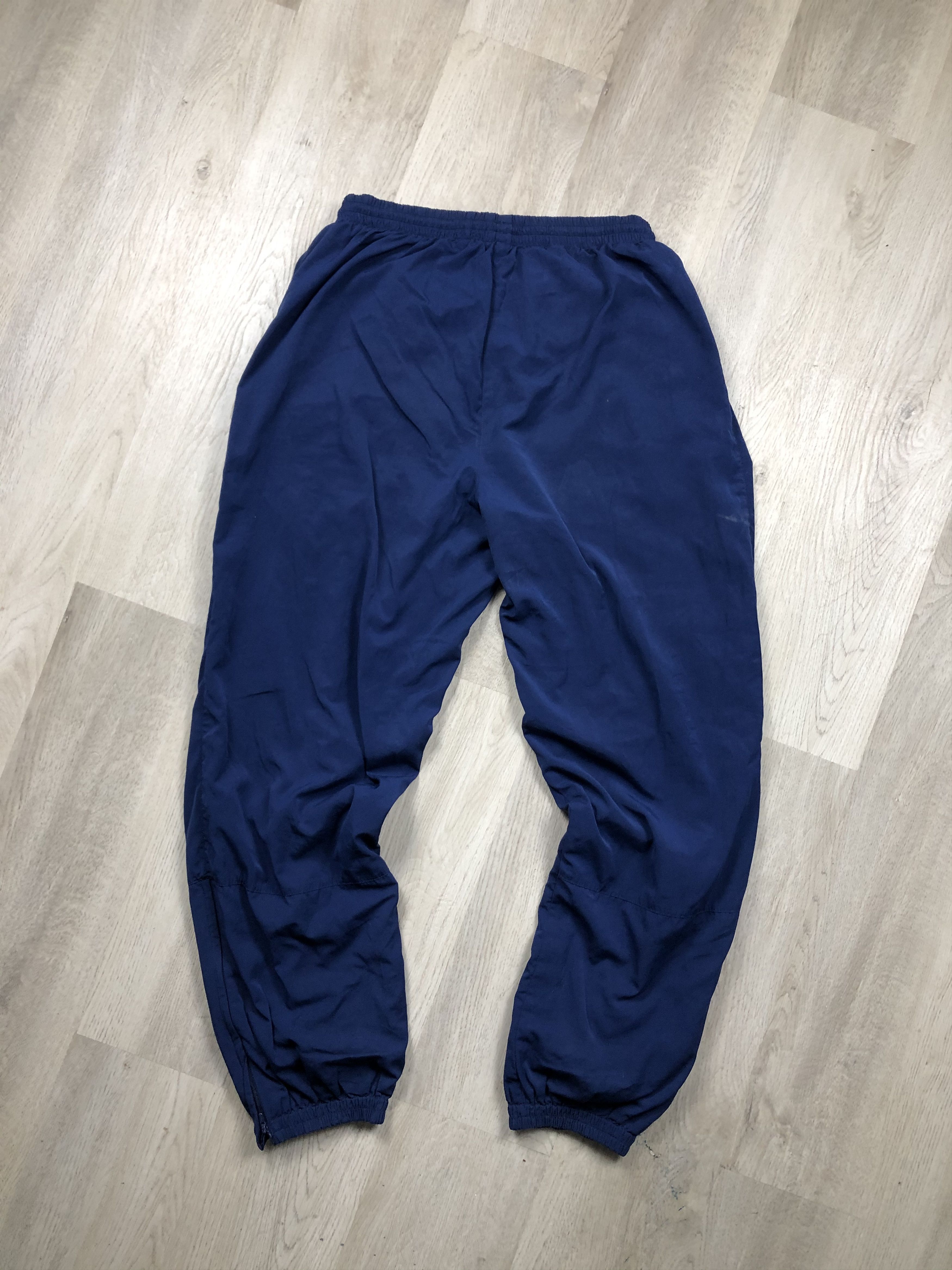 Adidas Adidas 90s Vintage Mens Nylon Track Pants Drill Size US 34 / EU 50 - 9 Thumbnail