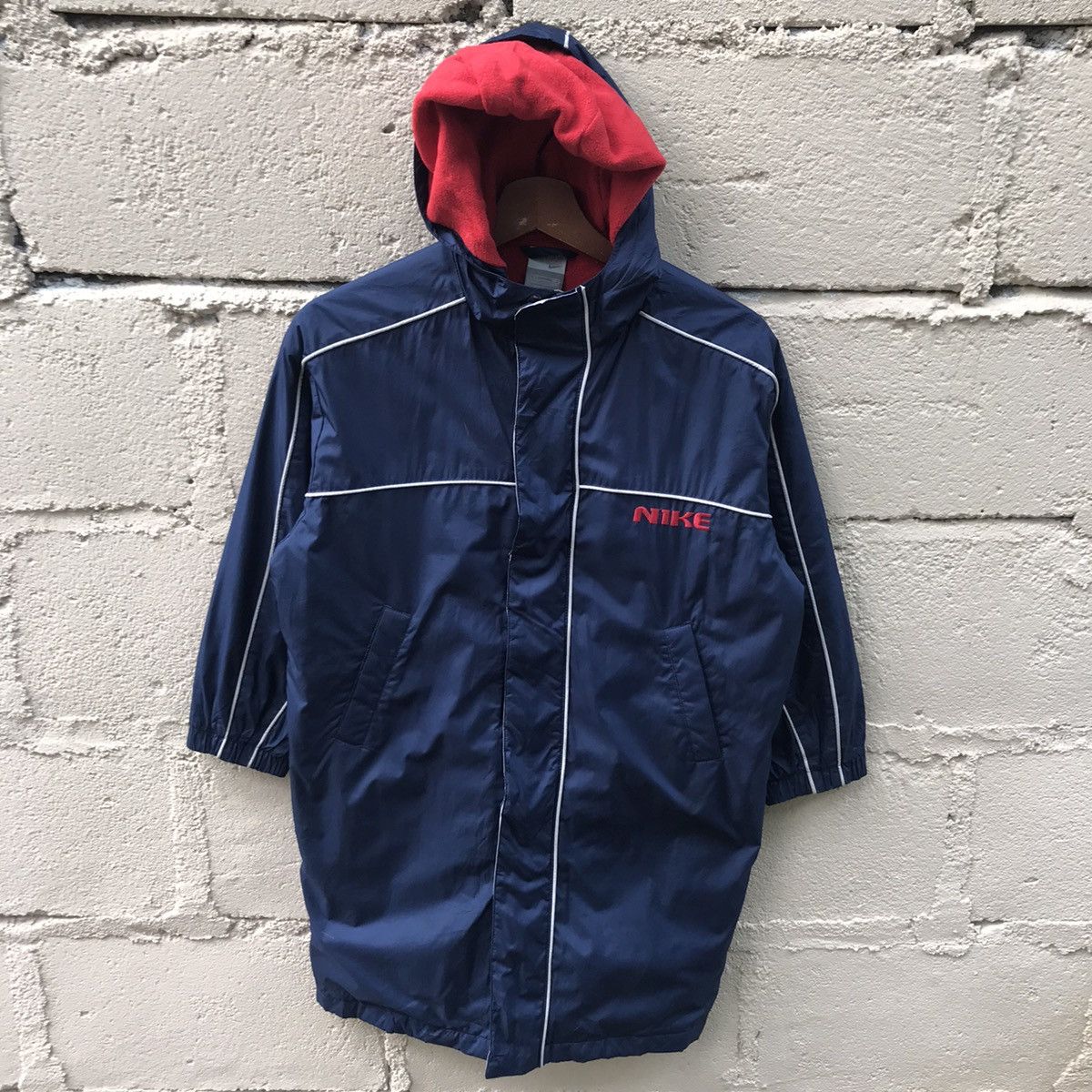 Nike Nike Hoodie Zipper Windbreaker BigLogo Jacket Size US M / EU 48-50 / 2 - 1 Thumbnail