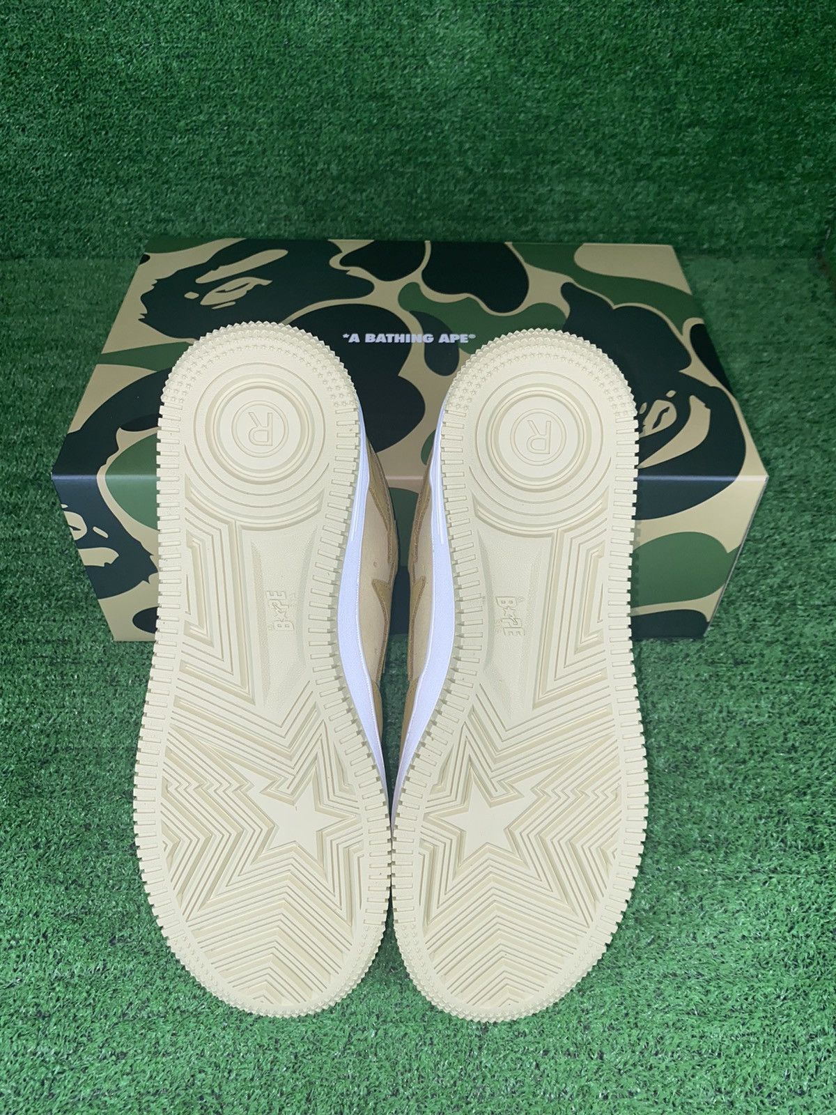 Bape BAPE STA #3 SUEDE BEIGE SIZE 9 Size US 9 / EU 42 - 8 Thumbnail