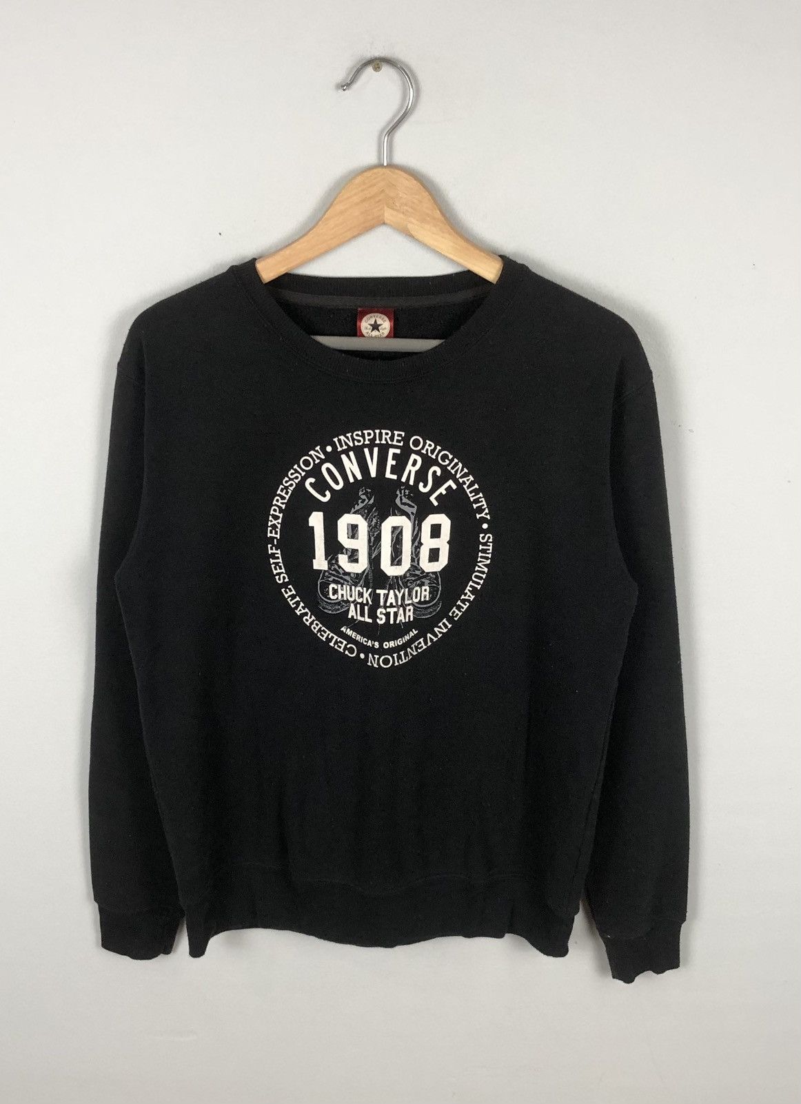 Vintage Vintage Converse Chuck Taylor Sweatshirt Size US M / EU 48-50 / 2 - 1 Thumbnail