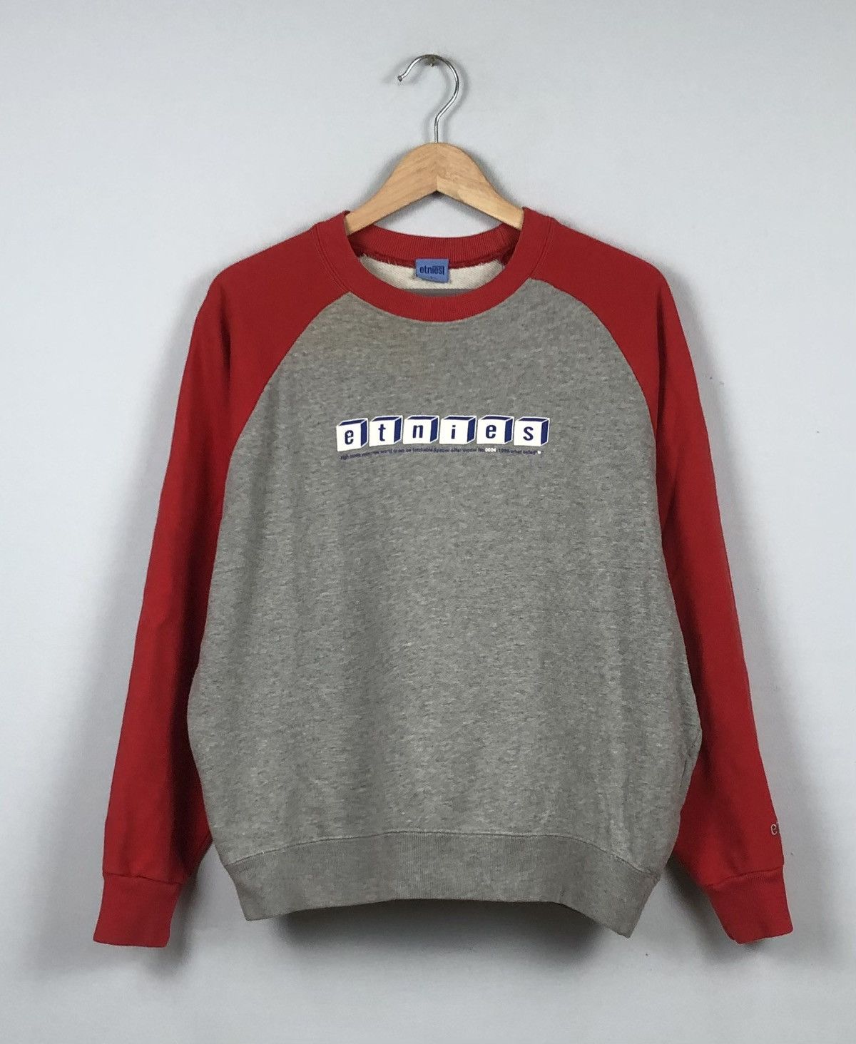 Etnies × Japanese Brand × Vintage Japanese Brand Etnies Raglan Sweatshirt Size US L / EU 52-54 / 3 - 1 Thumbnail