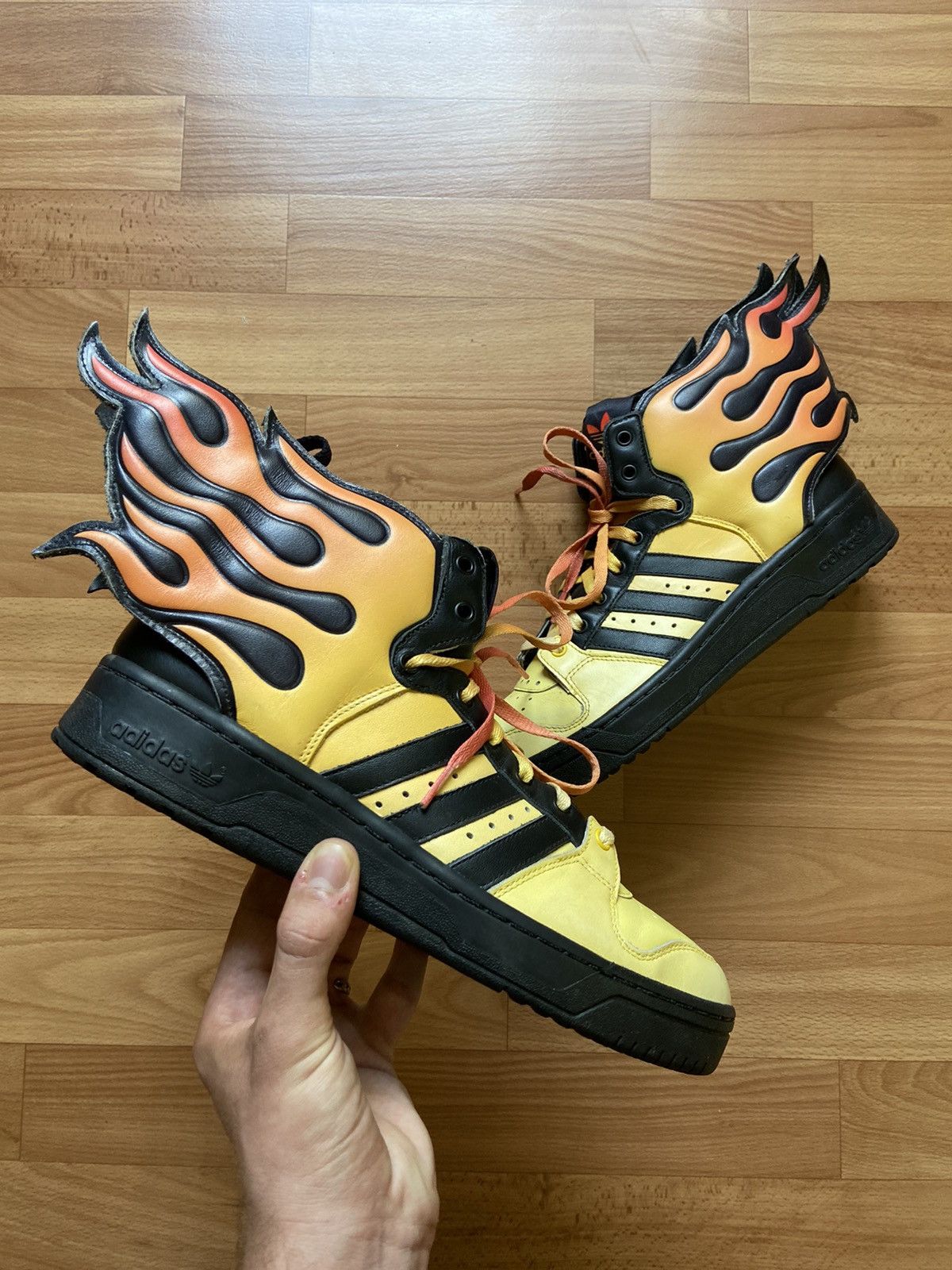 Adidas × Avant Garde × Jeremy Scott Adidas Jeremy Scott