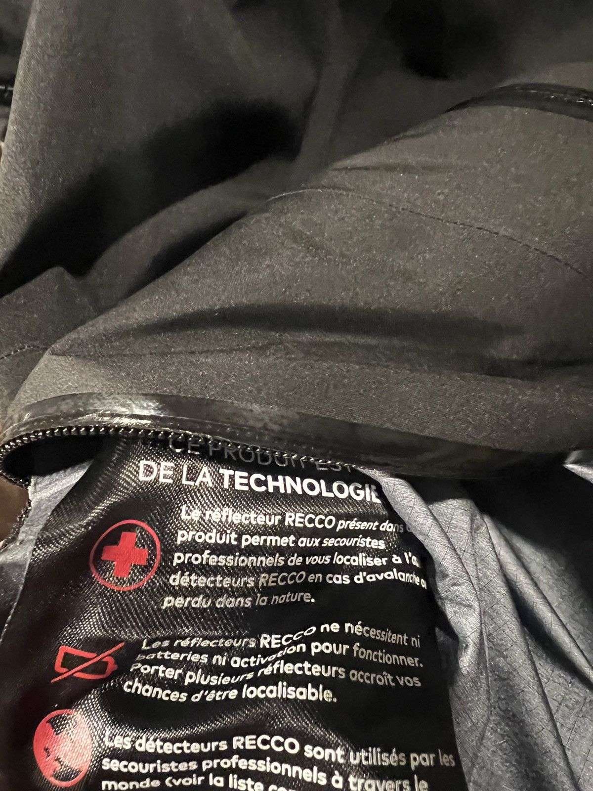 Arc'teryx Arcteryx Beta AR Mens - Size M Size US M / EU 48-50 / 2 - 9 Thumbnail