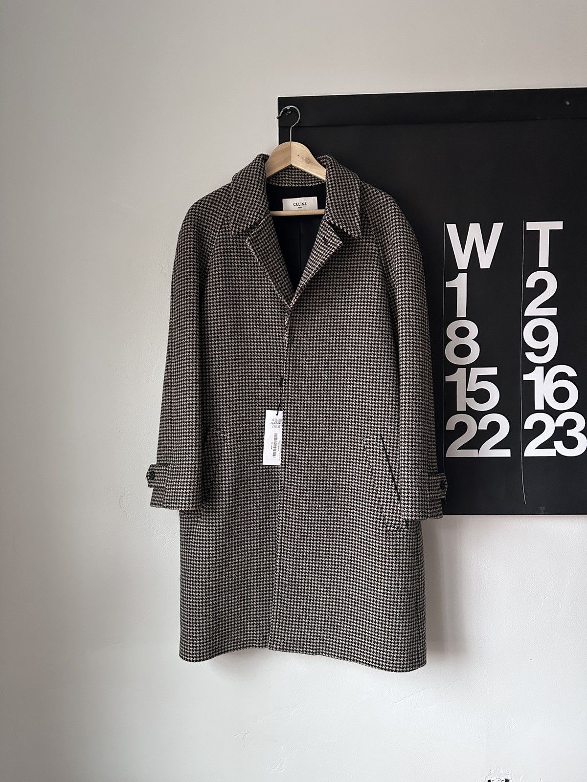 Celine AW19 3-Button Houndstooth Wool Coat Size US S / EU 44-46 / 1 - 1 Thumbnail