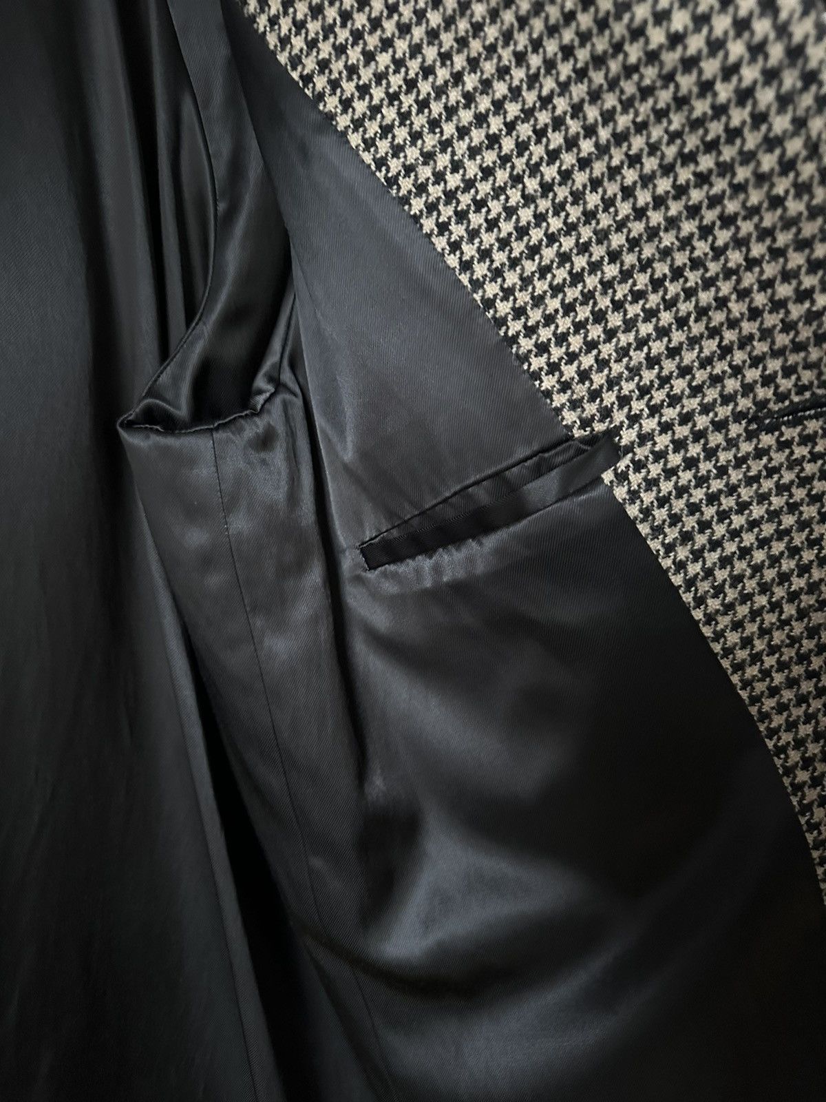 Celine AW19 3-Button Houndstooth Wool Coat Size US S / EU 44-46 / 1 - 10 Thumbnail