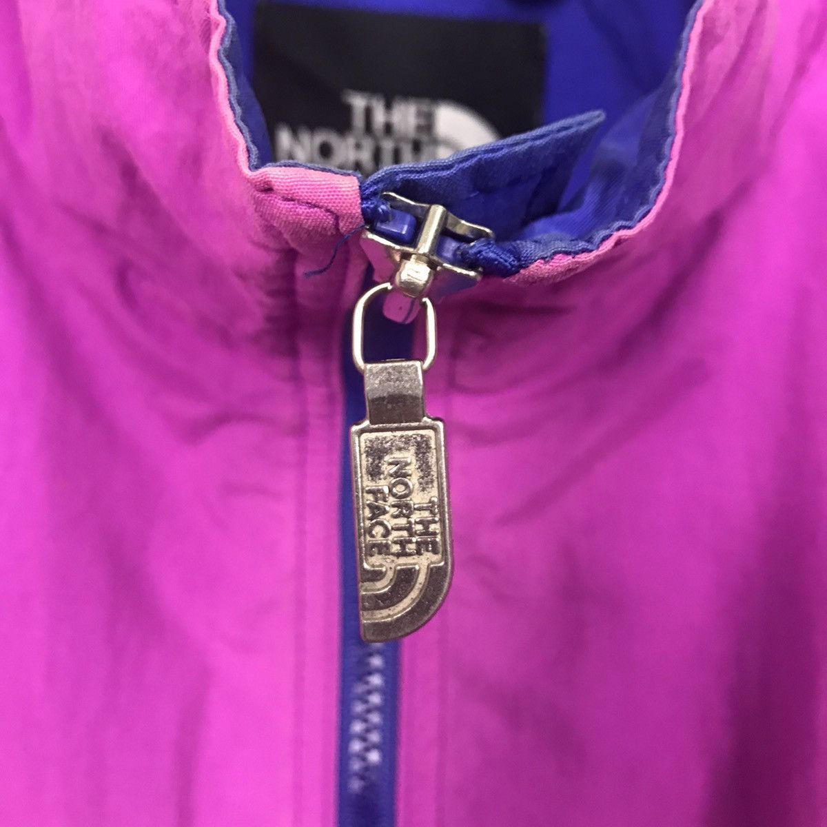 The North Face × Vintage Y2K THE NORTH FACE BIG LOGO SUN FADED JACKET Size US M / EU 48-50 / 2 - 6 Thumbnail