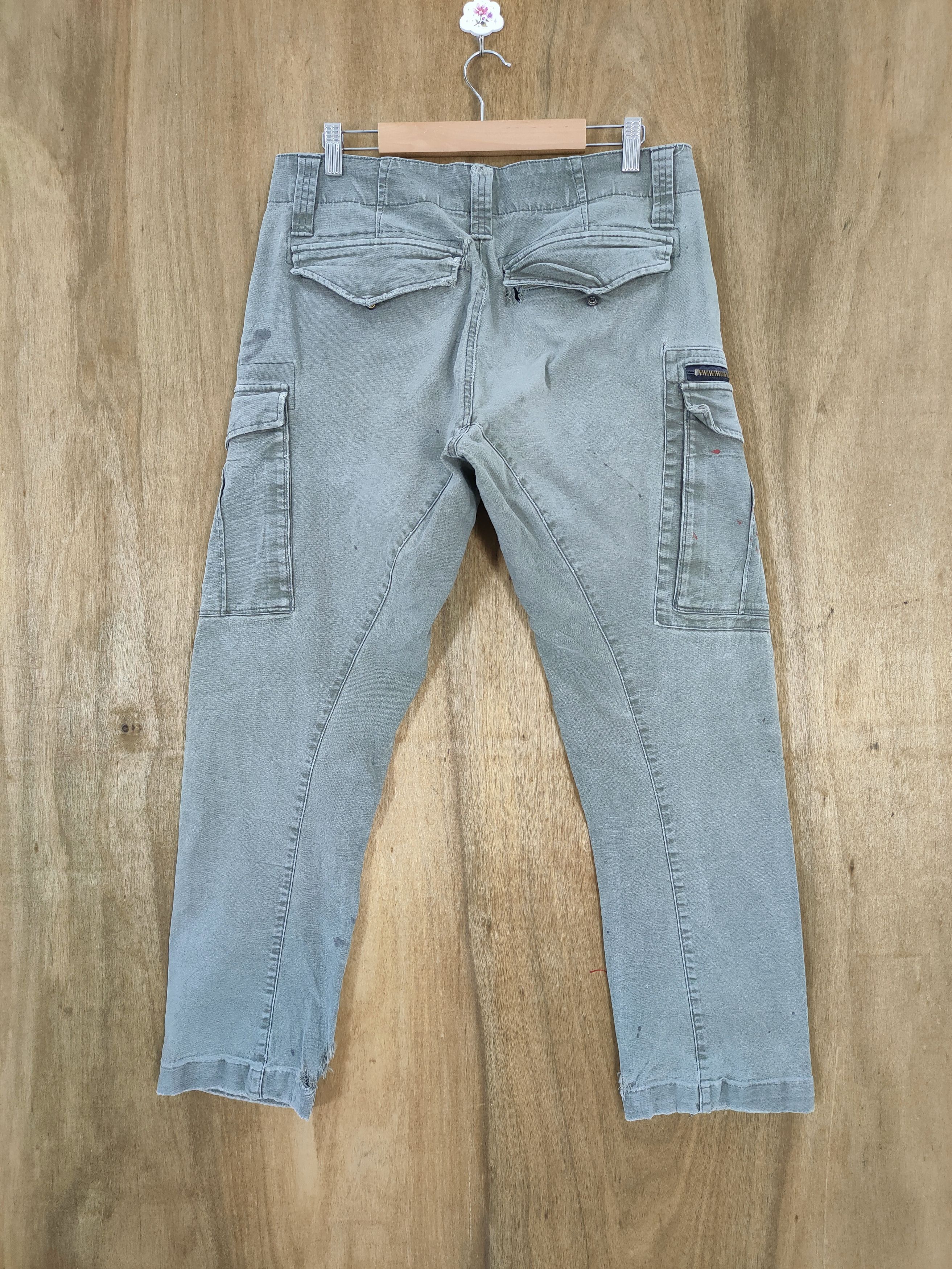 Japanese Brand VINTAGE FADED RIPPEP CARGO PANTS Size US 31 - 7 Thumbnail