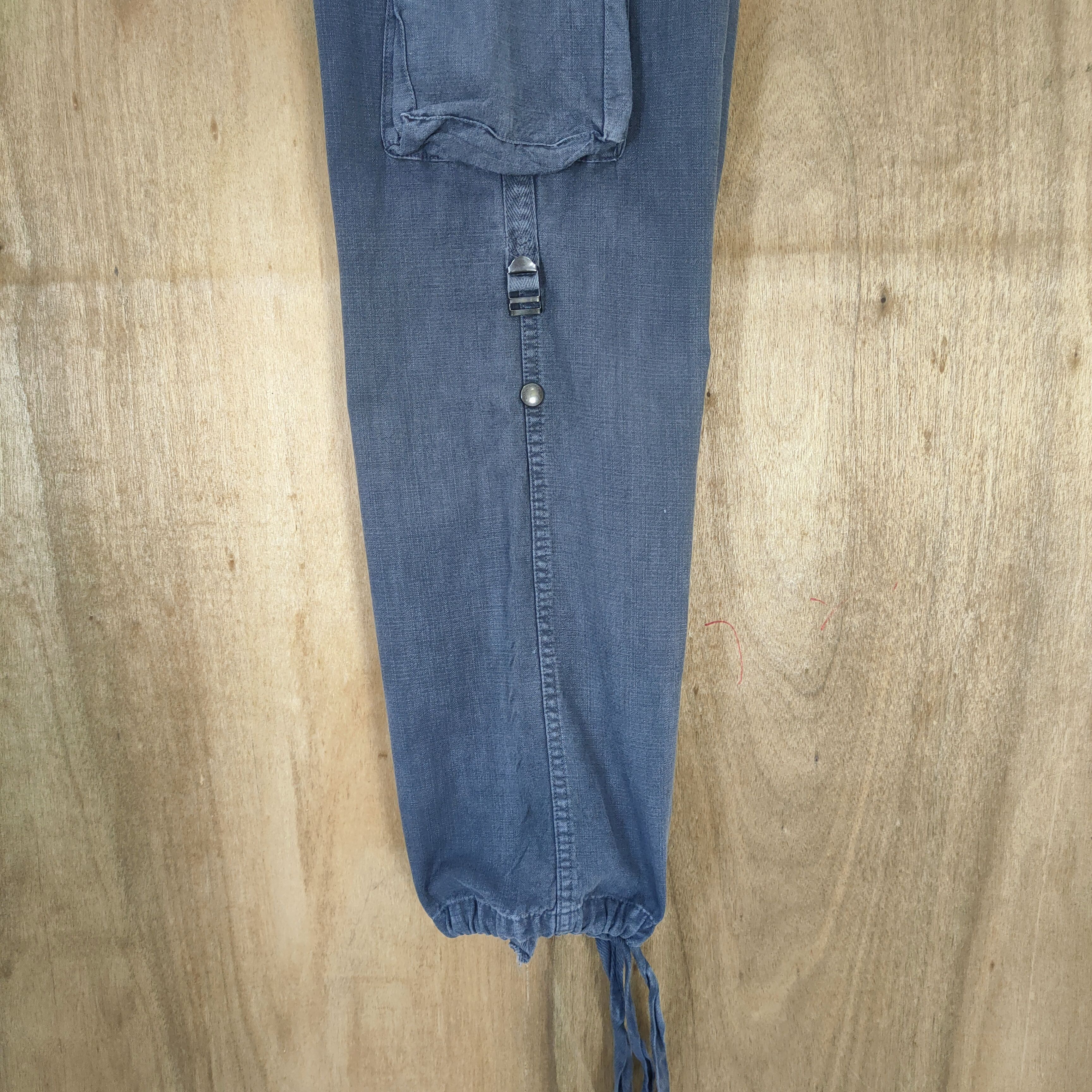 Japanese Brand VINTAGE JAPANESE FADED BONDAGE CARGO PANTS Size US 30 / EU 46 - 16 Thumbnail