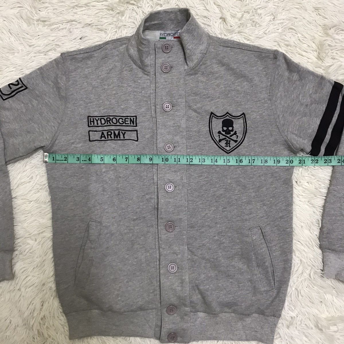 HYDROGEN × Japanese Brand × Vintage Vintage hydrogen army embroidery logo button sweater Size US M / EU 48-50 / 2 - 13 Thumbnail