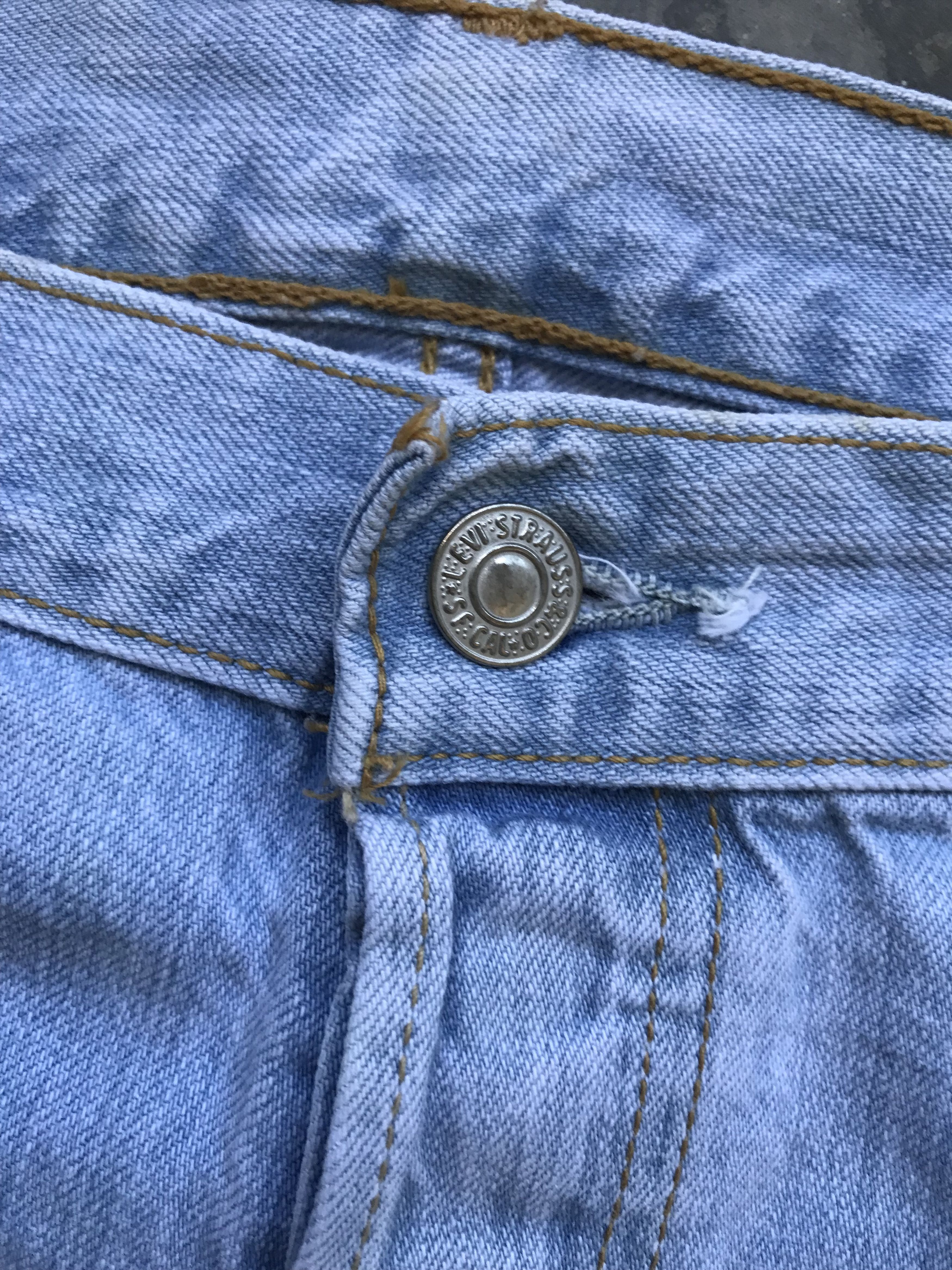 Levi's × Levi's Vintage Clothing × Vintage VLEV51 - Levis 501 Light Distressed Light Wash Jeans Size US 36 / EU 52 - 4 Thumbnail