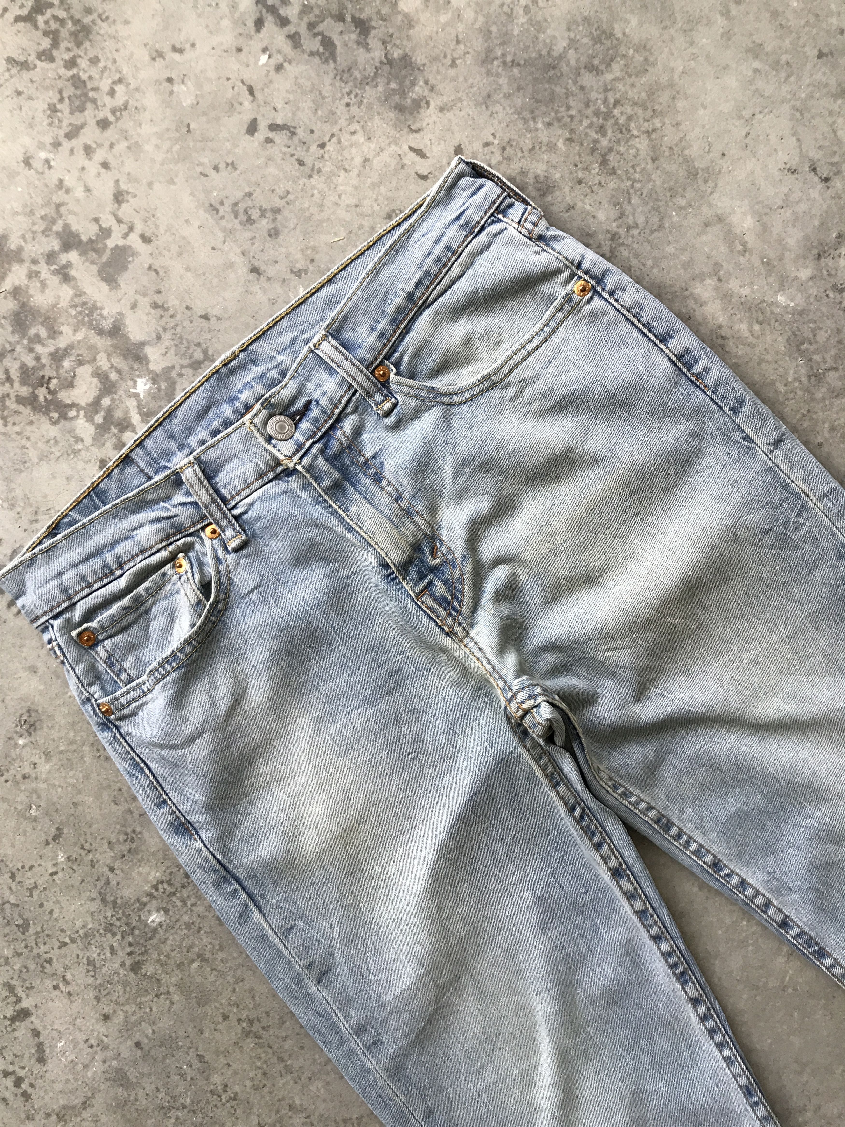 Levi's VLEV52 - Levis 511 Light Wash Skinny Jeans Size US 30 / EU 46 - 2 Thumbnail