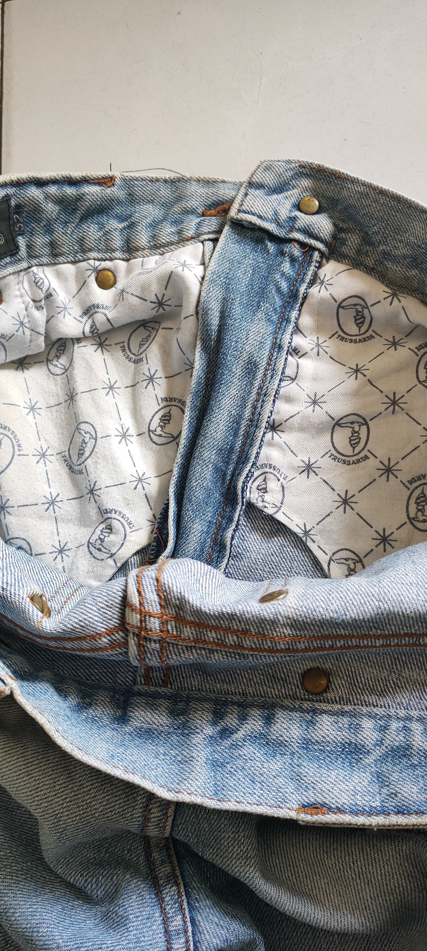 EDWIN VINTAGE DENIM DISTRESSED PAINTED