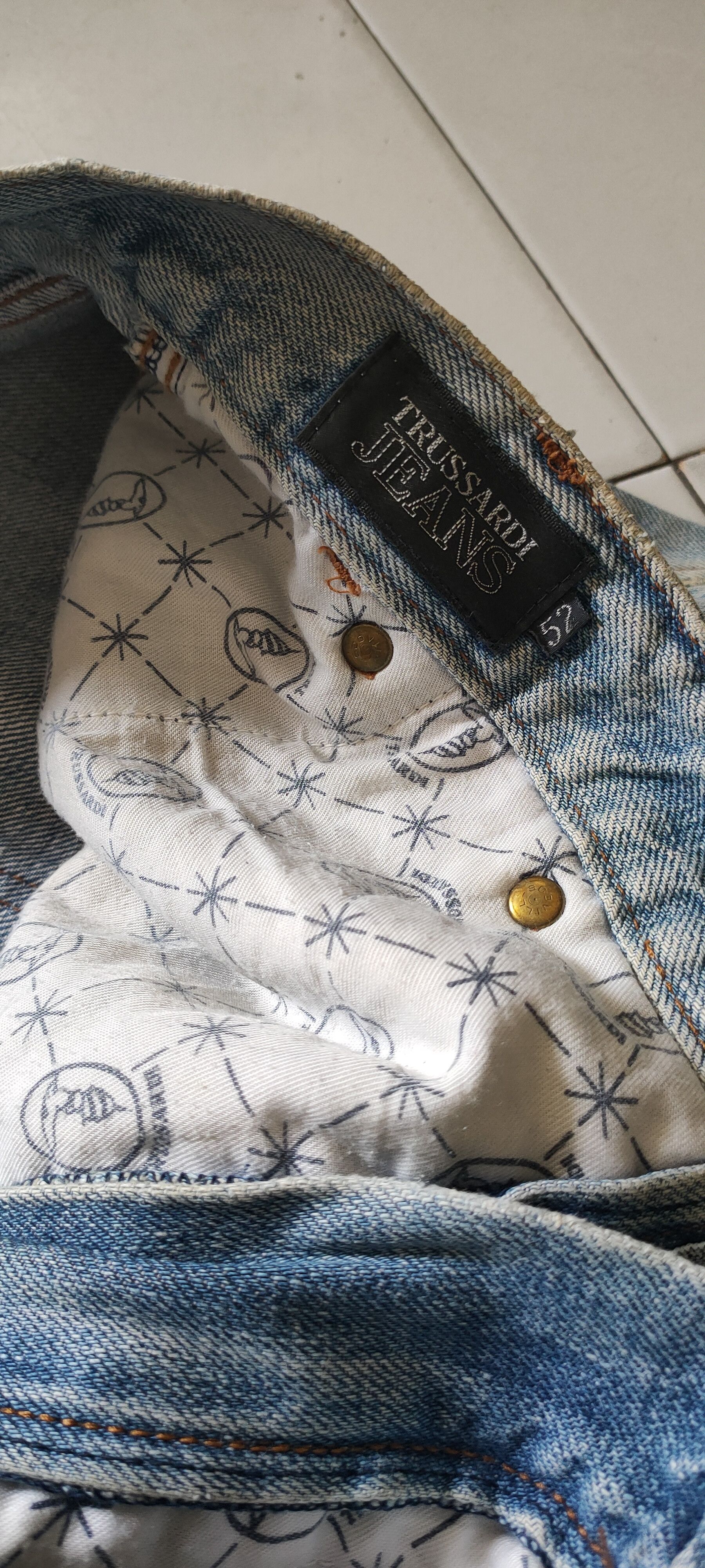 EDWIN VINTAGE DENIM DISTRESSED PAINTED