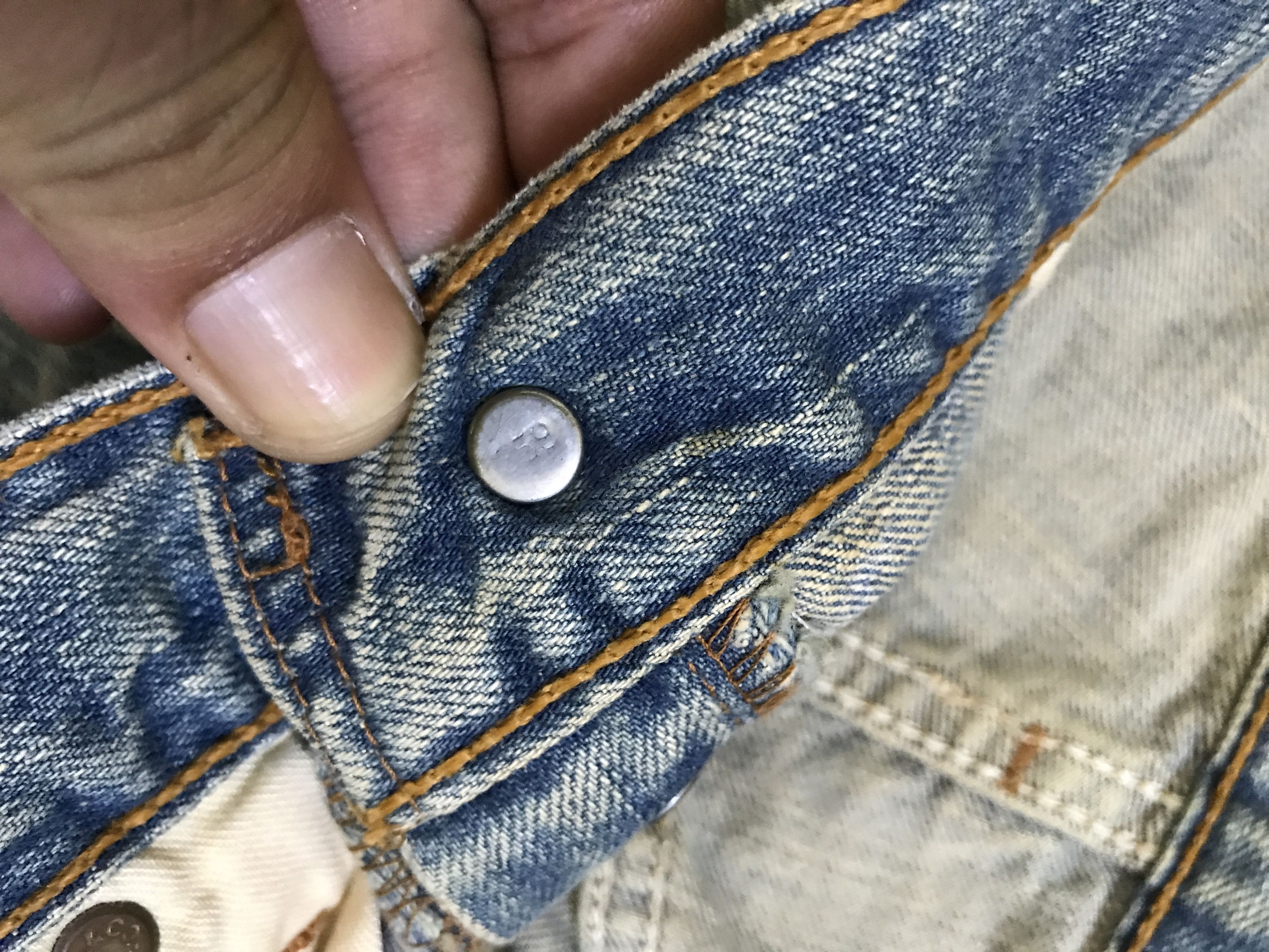 Levi's VLEV95 - Vintage Levis 501 MISFITS Cutoms Distressed Jeans Size US 30 / EU 46 - 11 Thumbnail