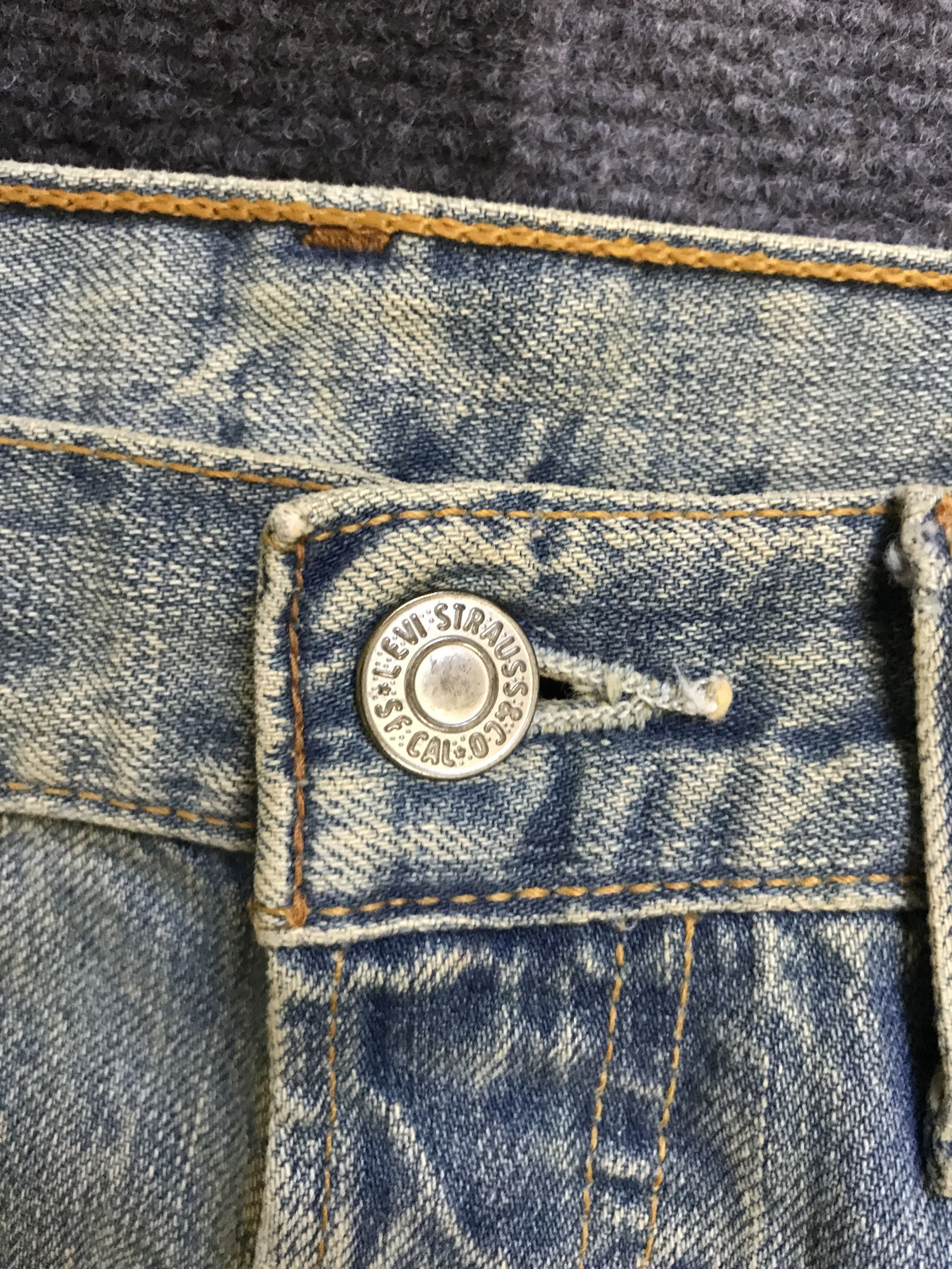 Levi's VLEV95 - Vintage Levis 501 MISFITS Cutoms Distressed Jeans Size US 30 / EU 46 - 10 Thumbnail