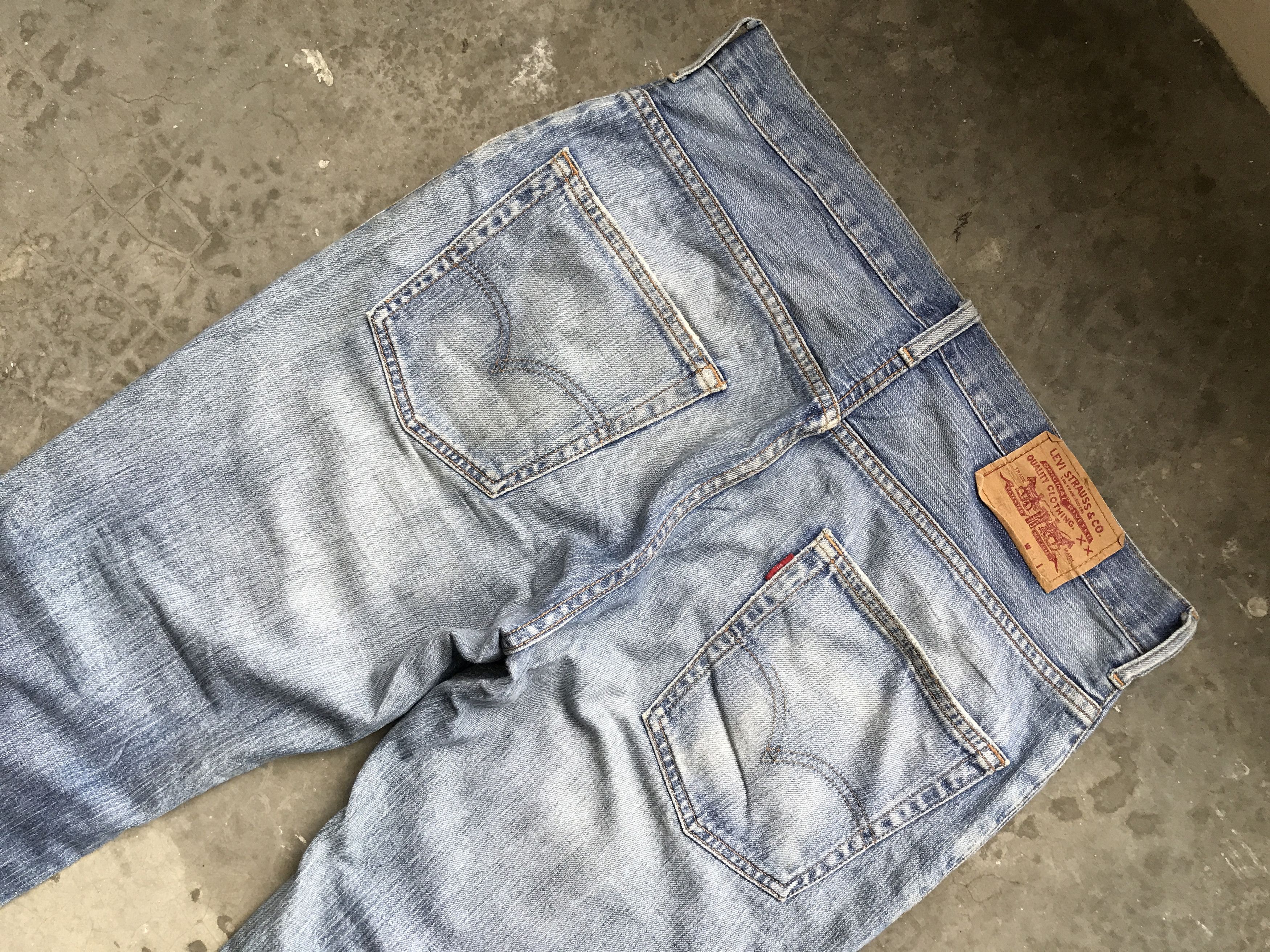Levi's VLEV20 - Levis Light Wash 505 Distressed denim Size US 33 - 10 Thumbnail