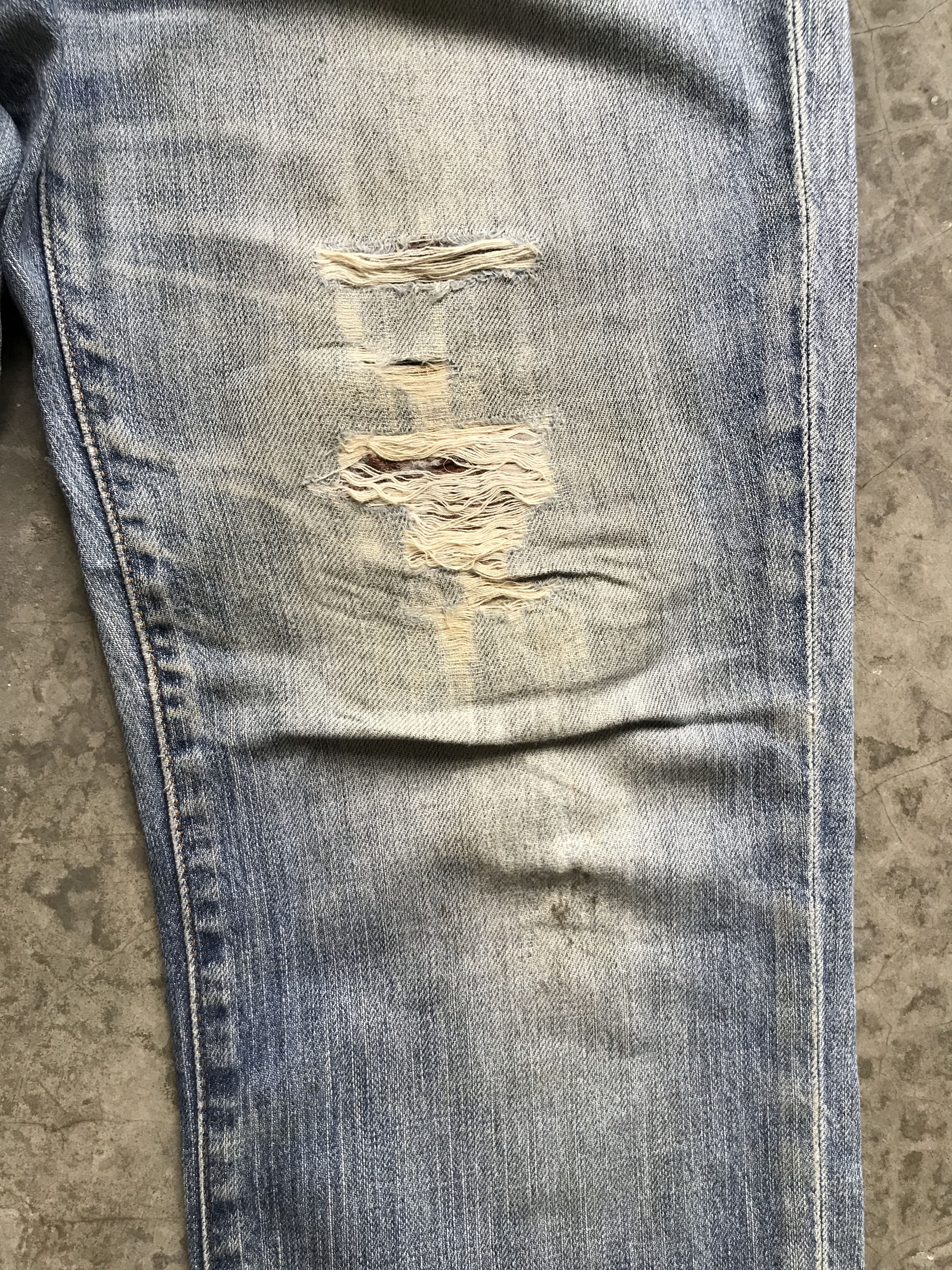 Levi's VLEV20 - Levis Light Wash 505 Distressed denim Size US 33 - 5 Thumbnail