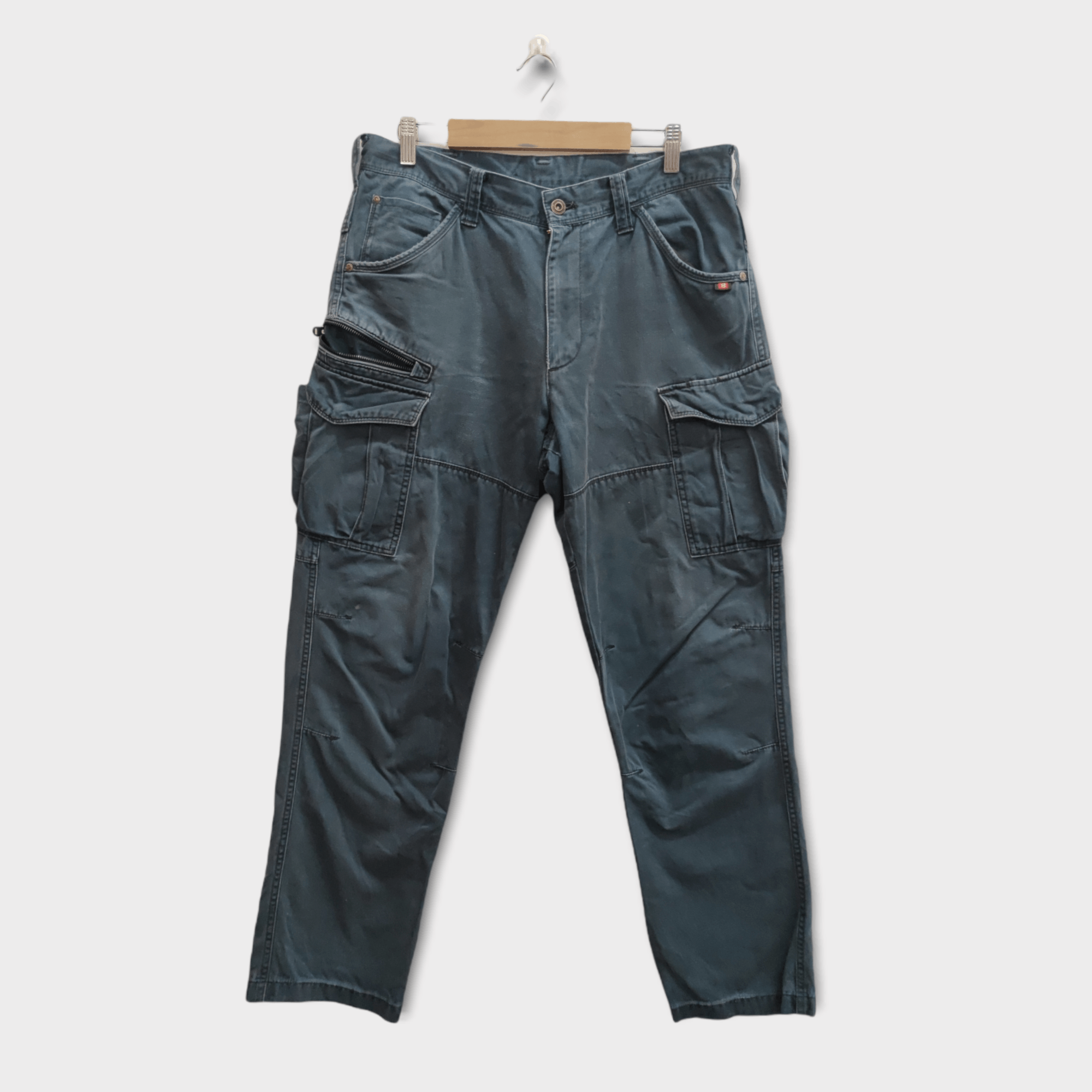 Workers WORKWEAR BURTLE CARGO PANTS Grailed