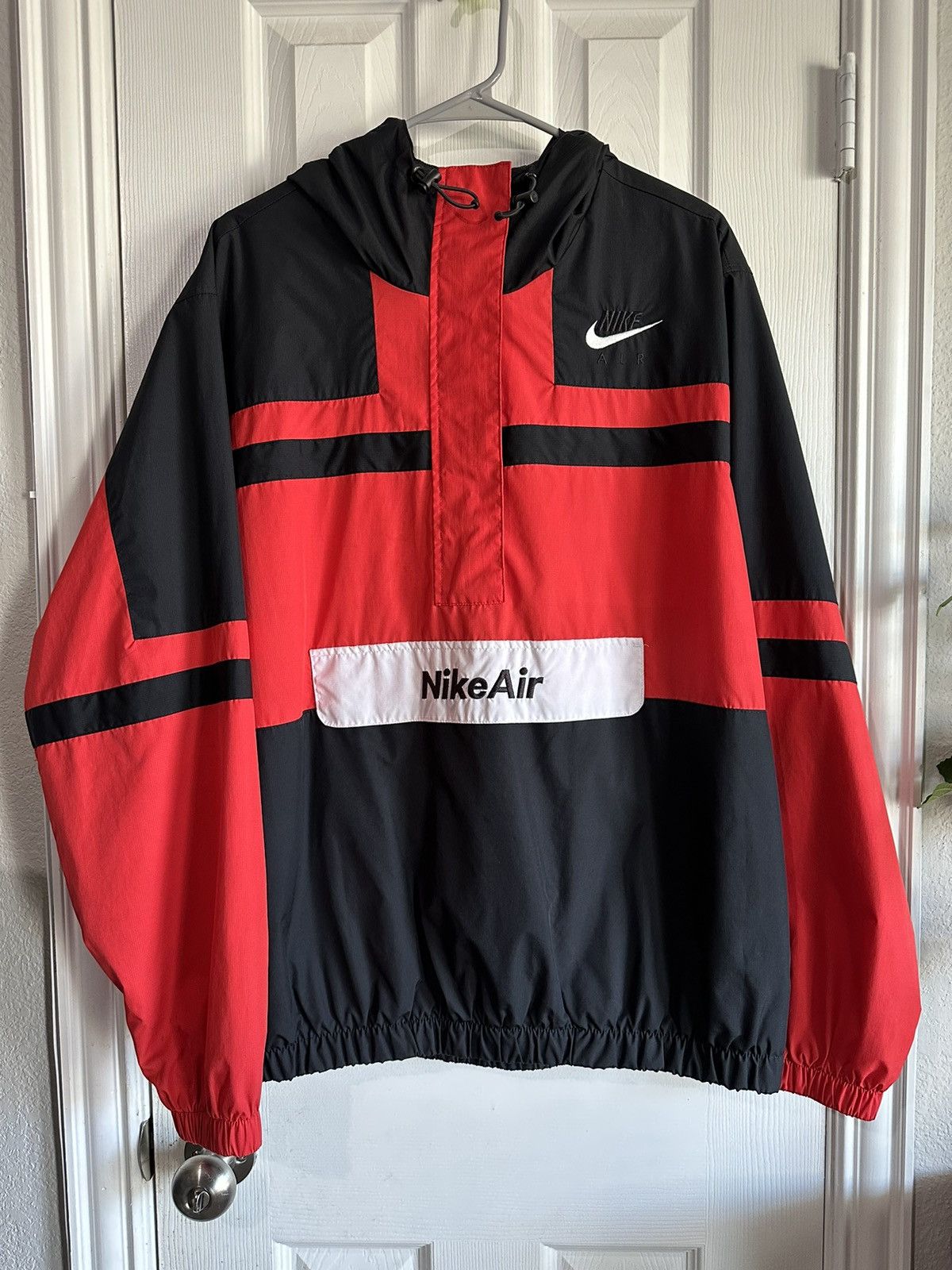 1980s nike windbreaker
