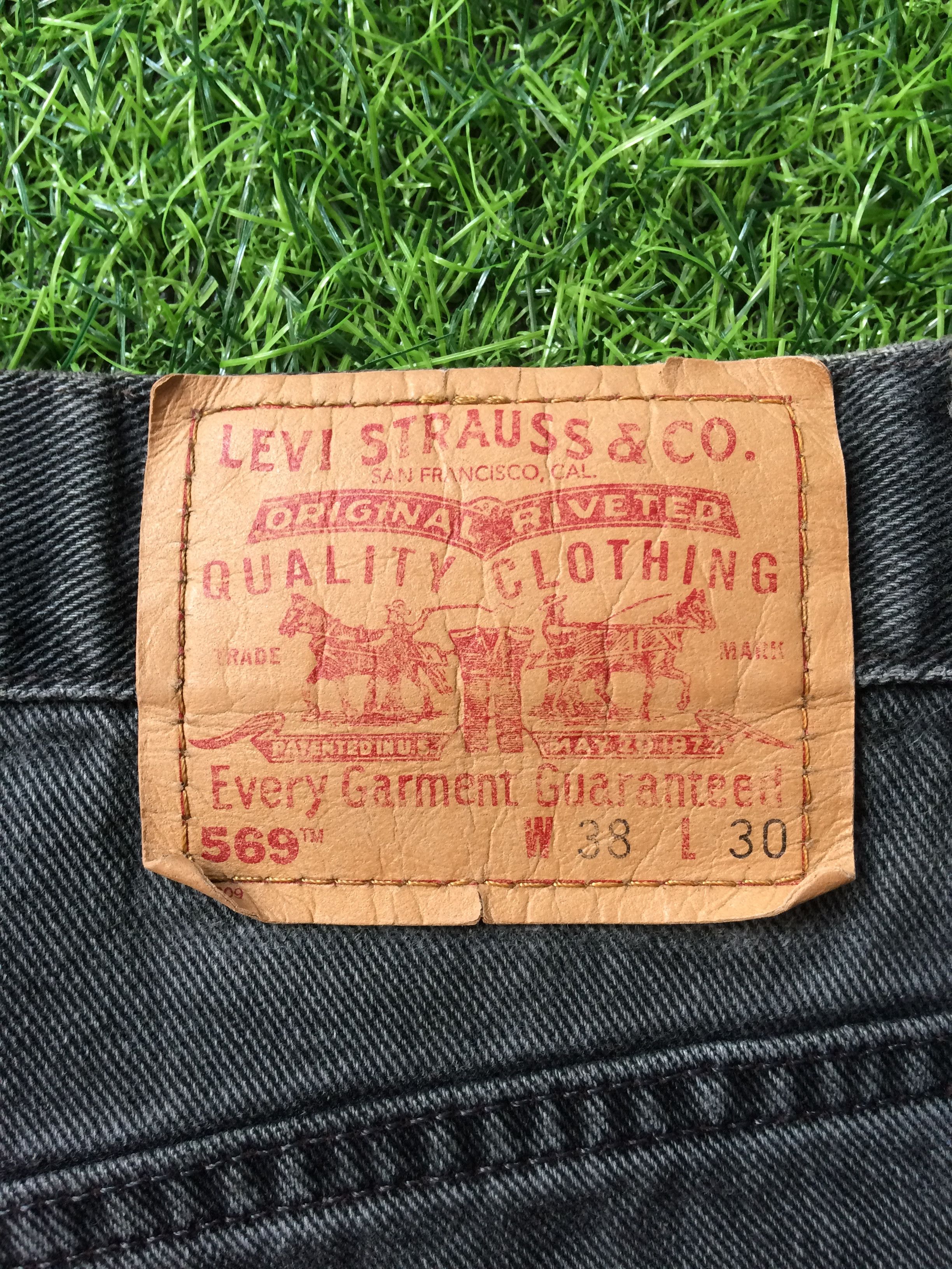 Levi's Distressed Levis 569 Paint Splatter Jeans #B-680 Size US 36 / EU 52 - 12 Thumbnail