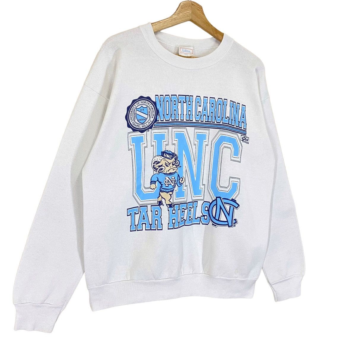 Vintage Vintage 90s North Carolina Tar Hells Crewneck Sweatshirt Size US M / EU 48-50 / 2 - 2 Thumbnail