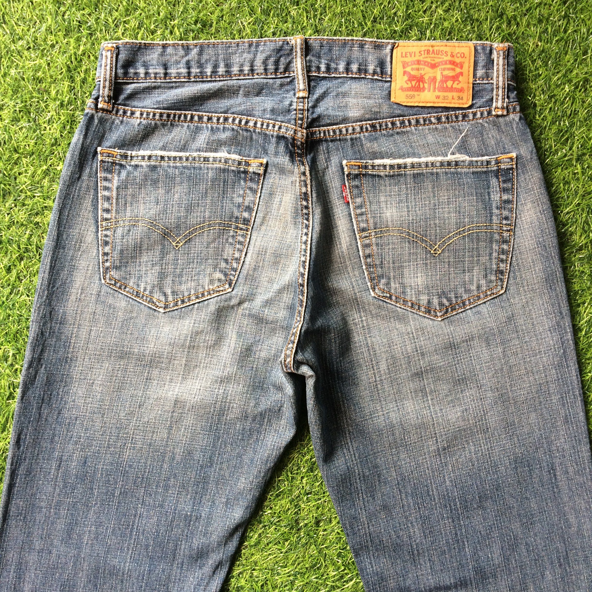 Levi's Vintage Distressed Levis 559 Jeans #B-659 Size US 33 - 4 Thumbnail